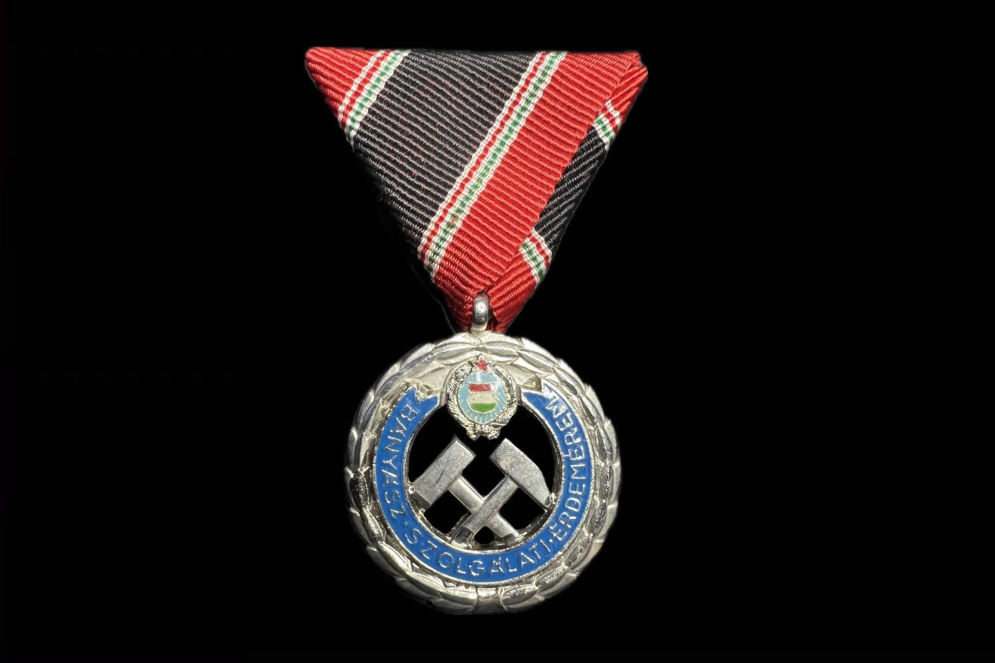 Rákosi Bányász Szolgálati Érdemérem ezüst 