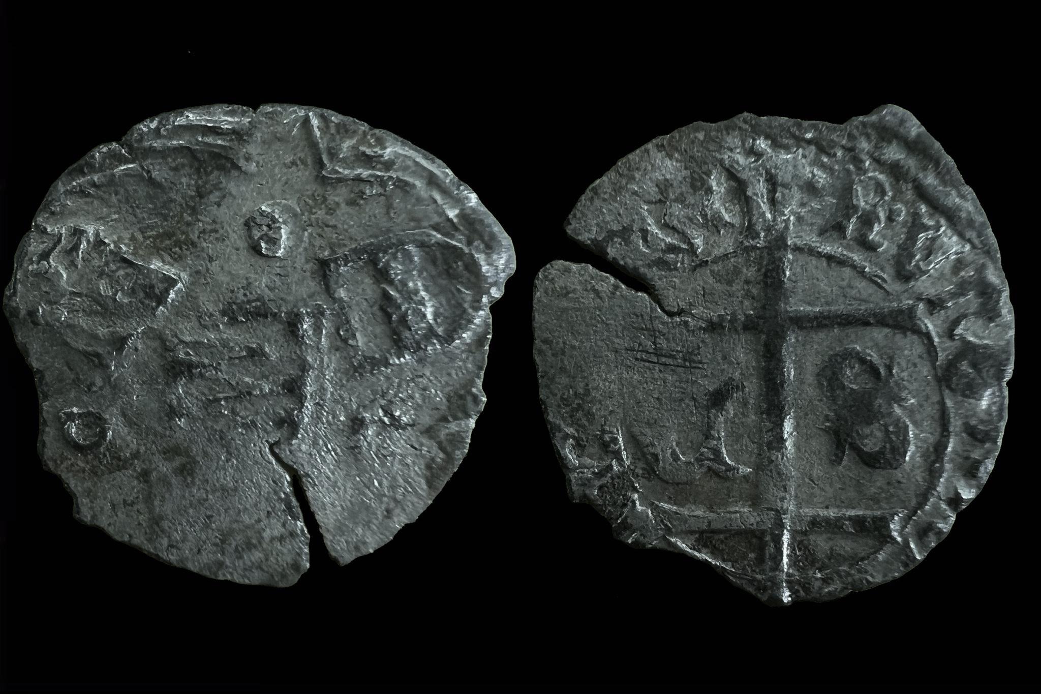 V. László dénár Éh-494/f 