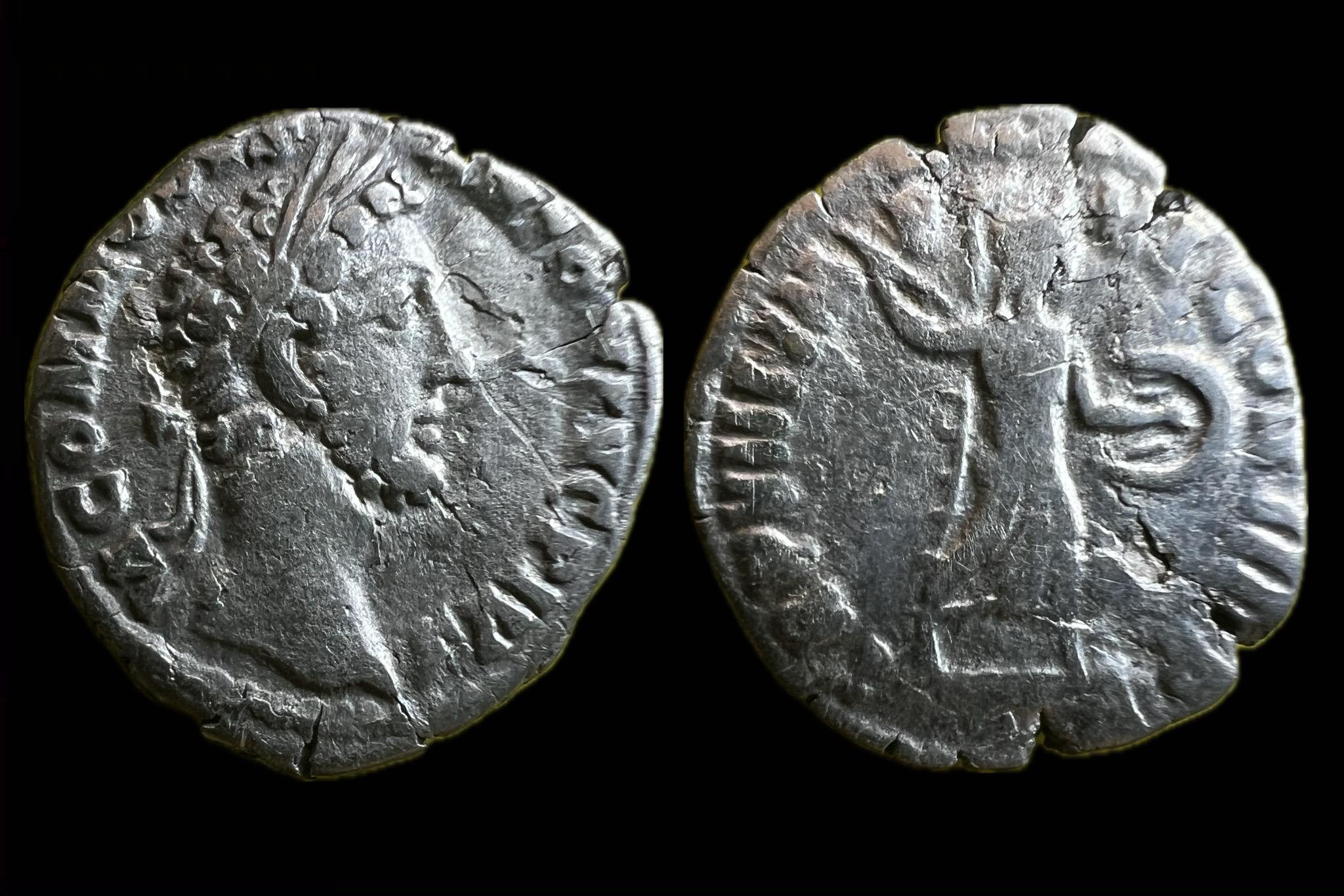 Commodus dénár (i.sz.183-184) Róma RIC82