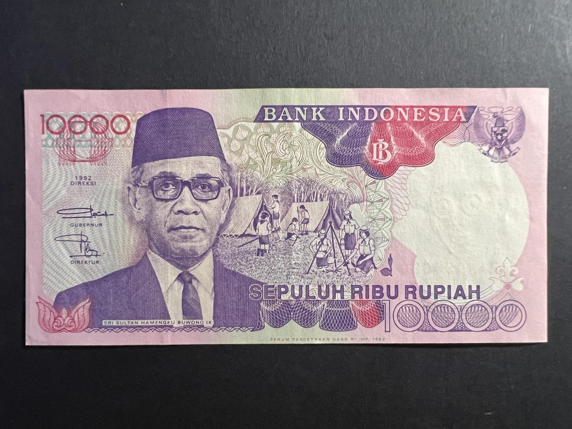 Indonézia 10000 Rupiah 1992 EF 