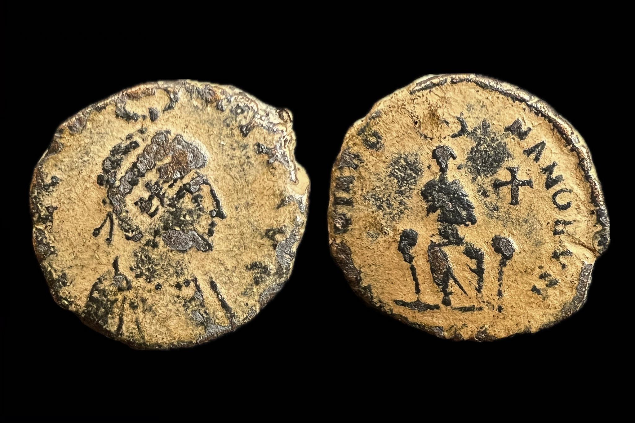 Aelia Eudoxia (i.sz.400-404) Antiókia GLORIA ROMANORVM  AE RIC X 82