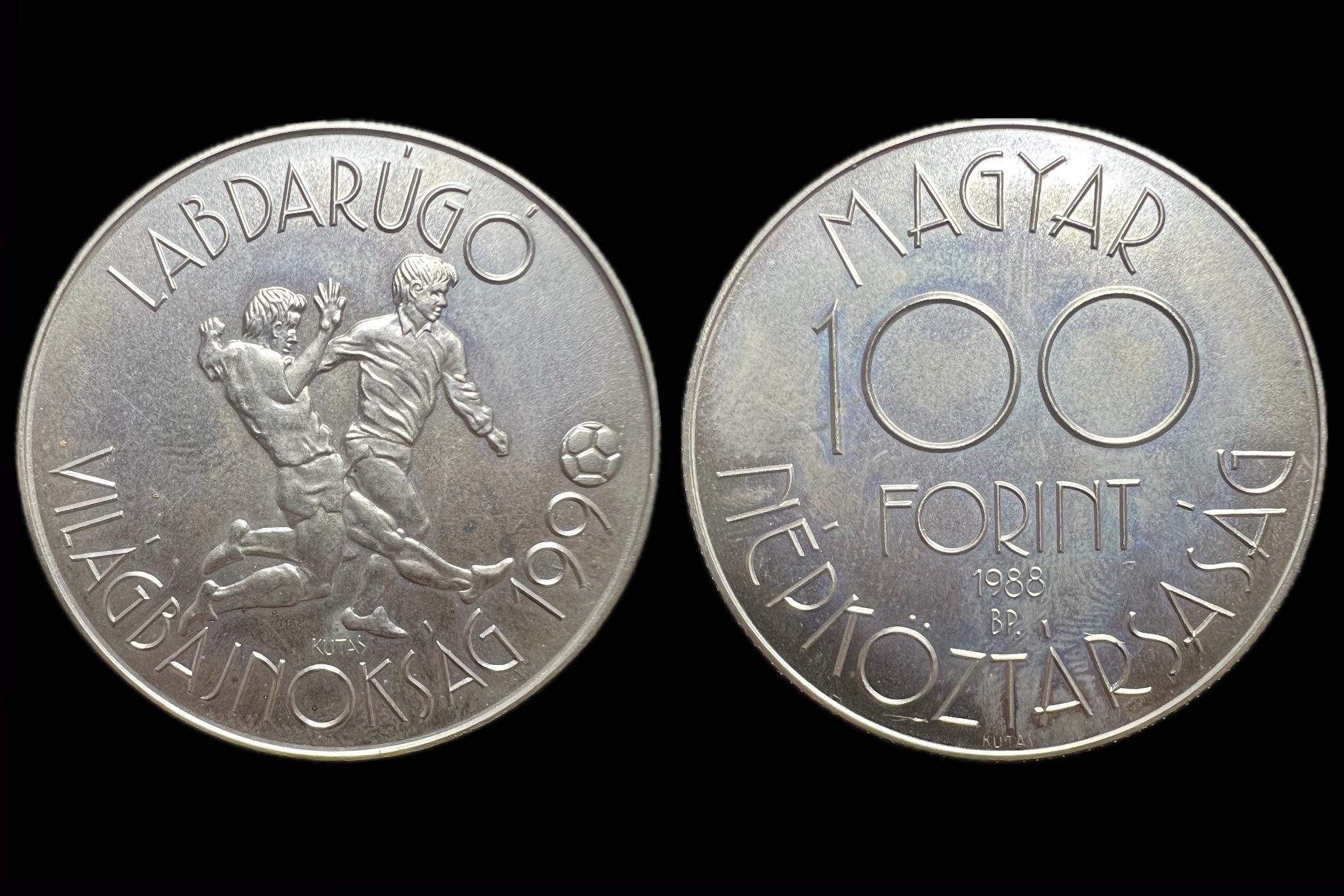 Magyar Népköztársaság 100 Forint 1988 BP Adamo EM105 aUNC Labdarúgó Világbajnokság III.