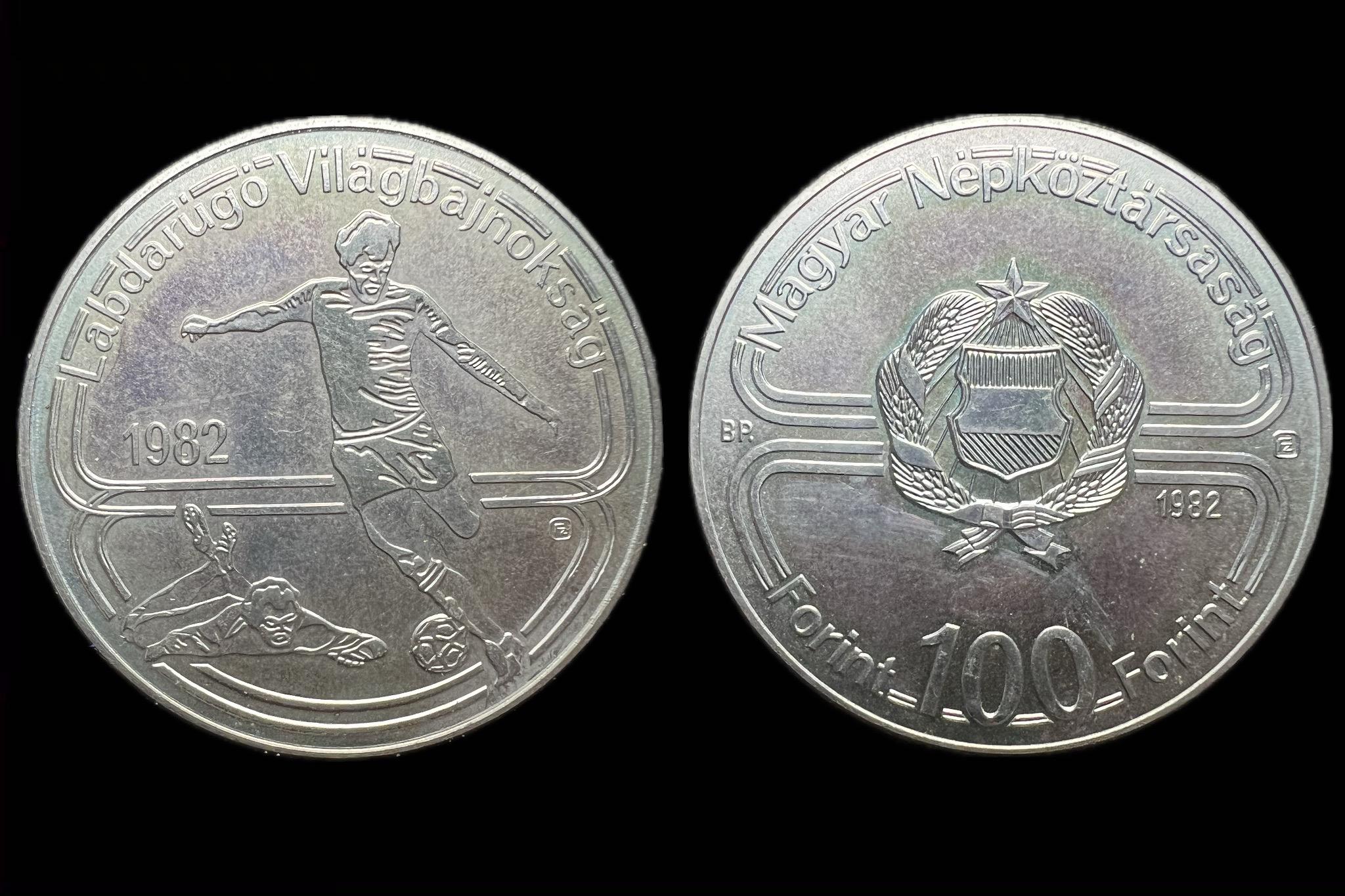 Magyar Népköztársaság 100 Forint 1982 BP Adamo EM68 aUNC Labdarúgó Világbajnokság I. 
