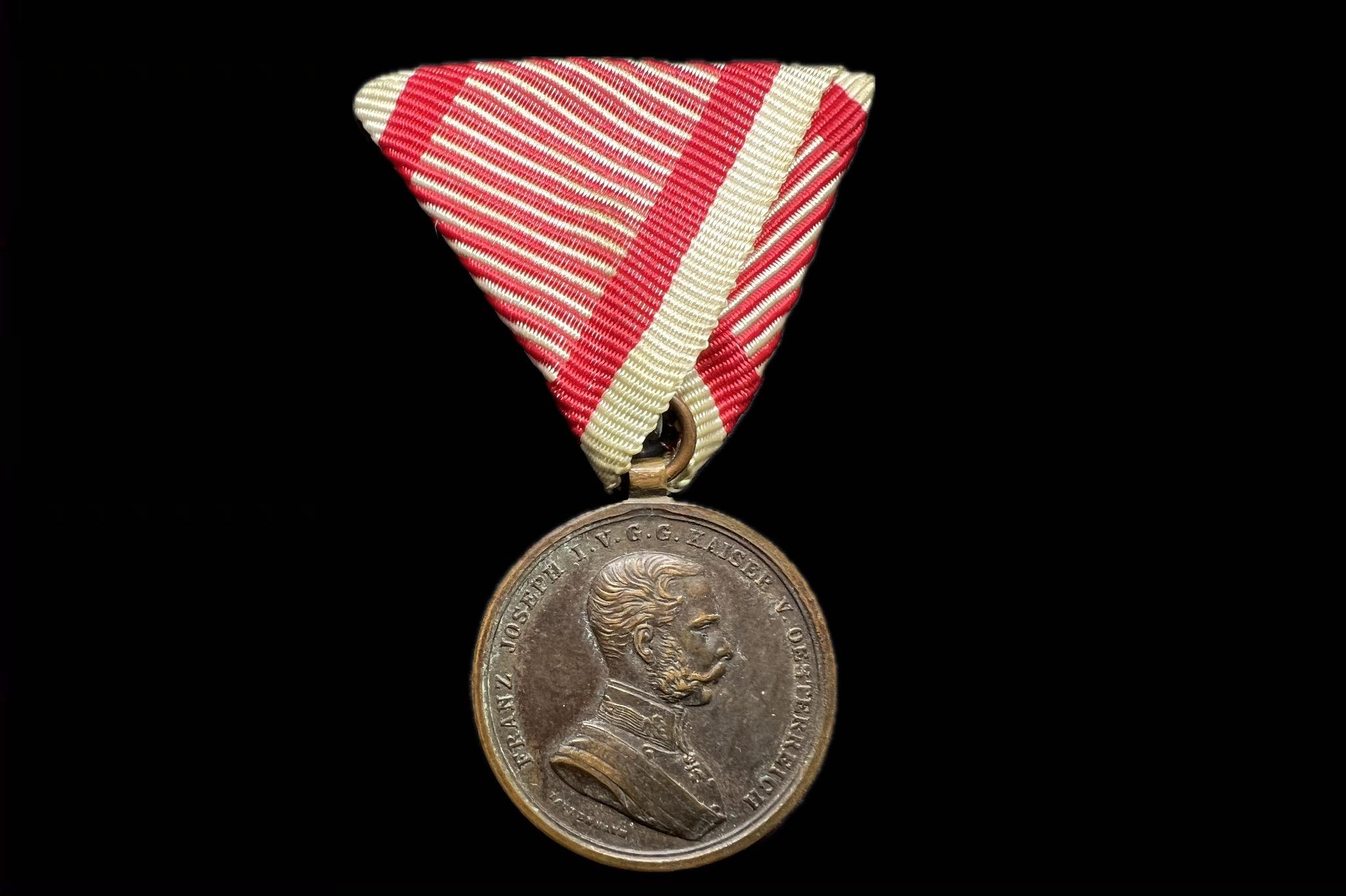 Ferenc József Vitézségi Bronz Érem 