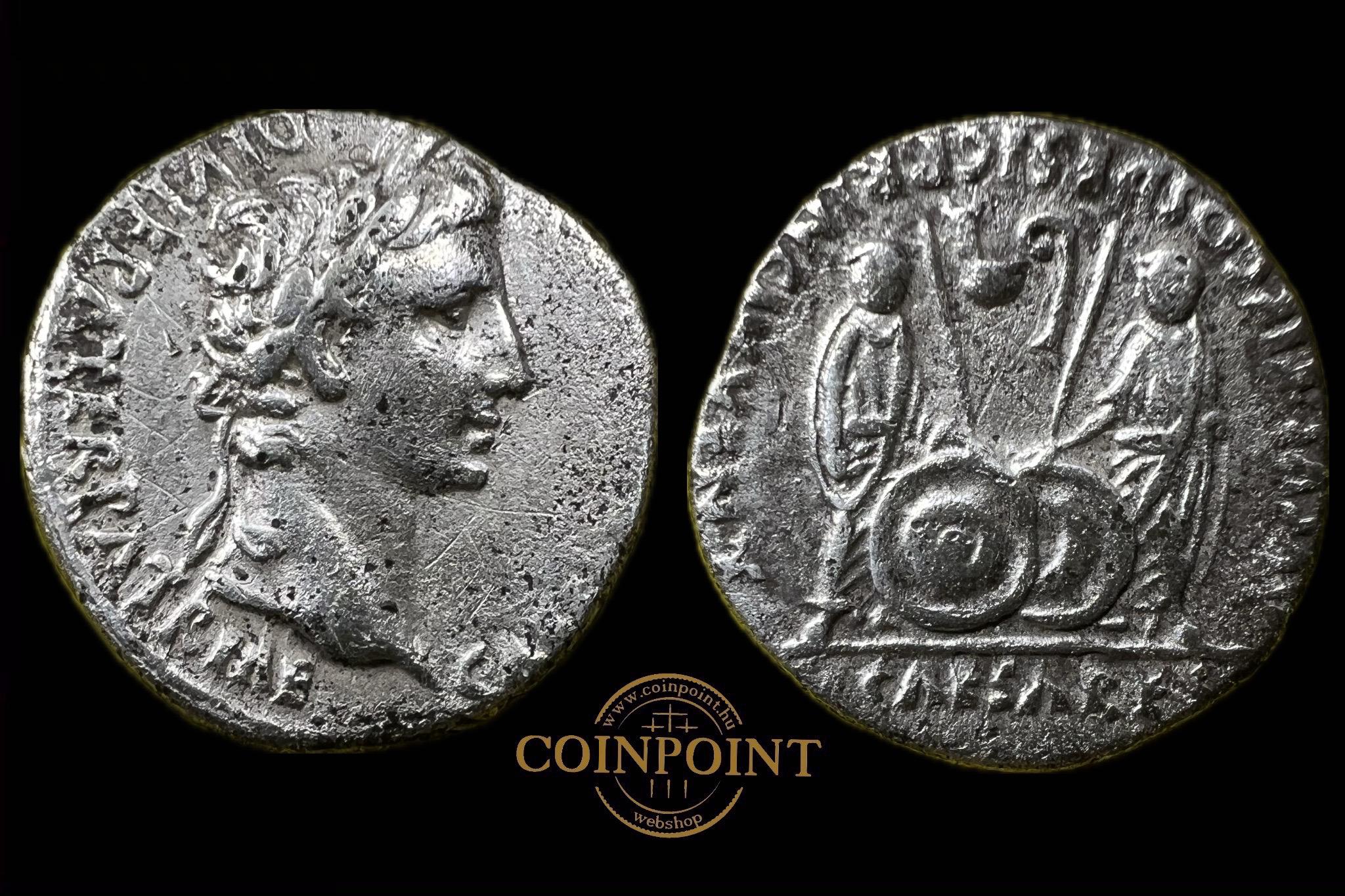 Augustus Dénár (i.e.27-14 ) Lugdunum CAESAR AVGVSTVS - DIVI F PATER PATRIAE, AVGVSTI F COS DESIG PRINC IVVENT RIC 207 