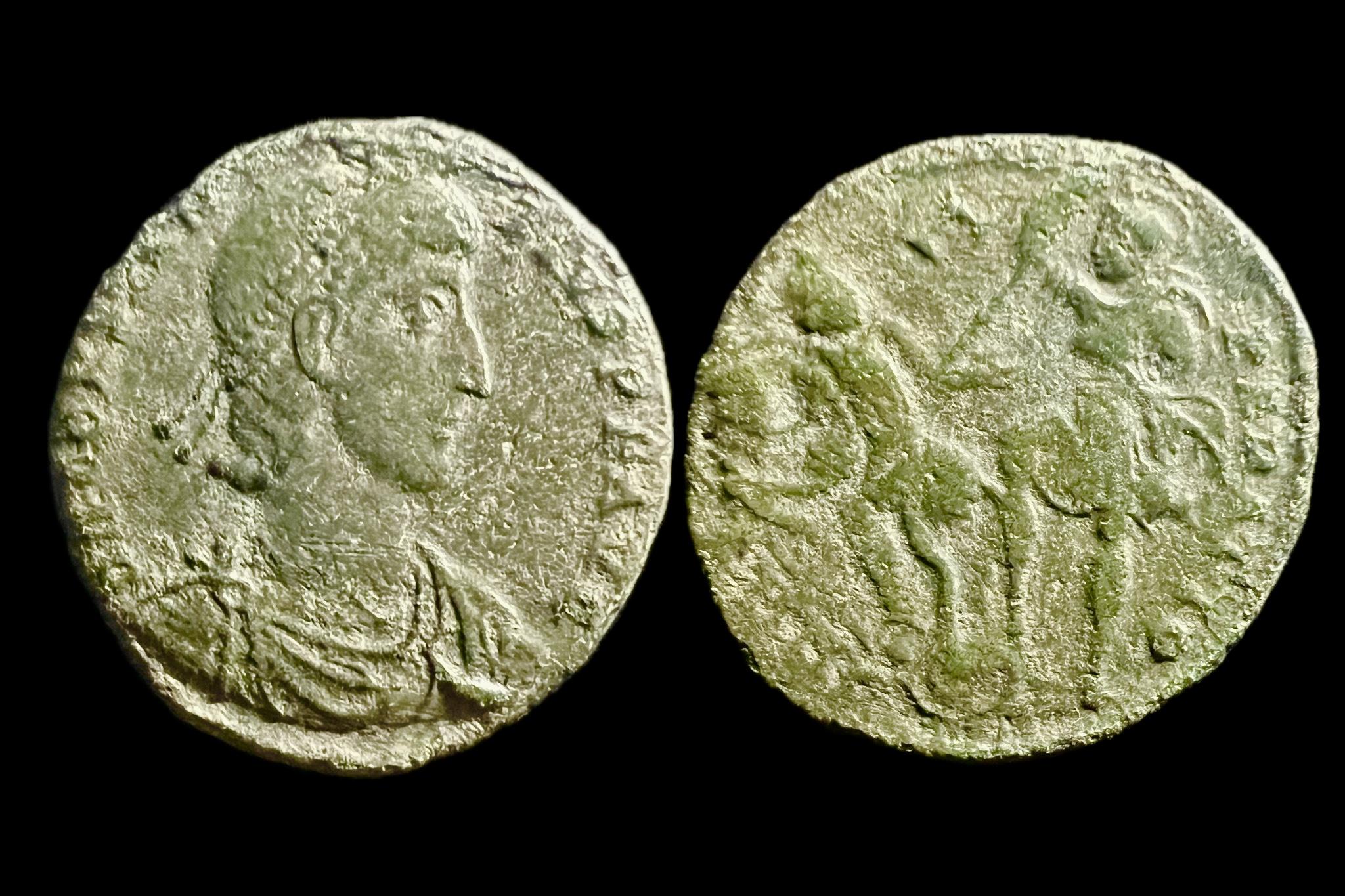 II.Constantin (i.sz.347-348) AE
