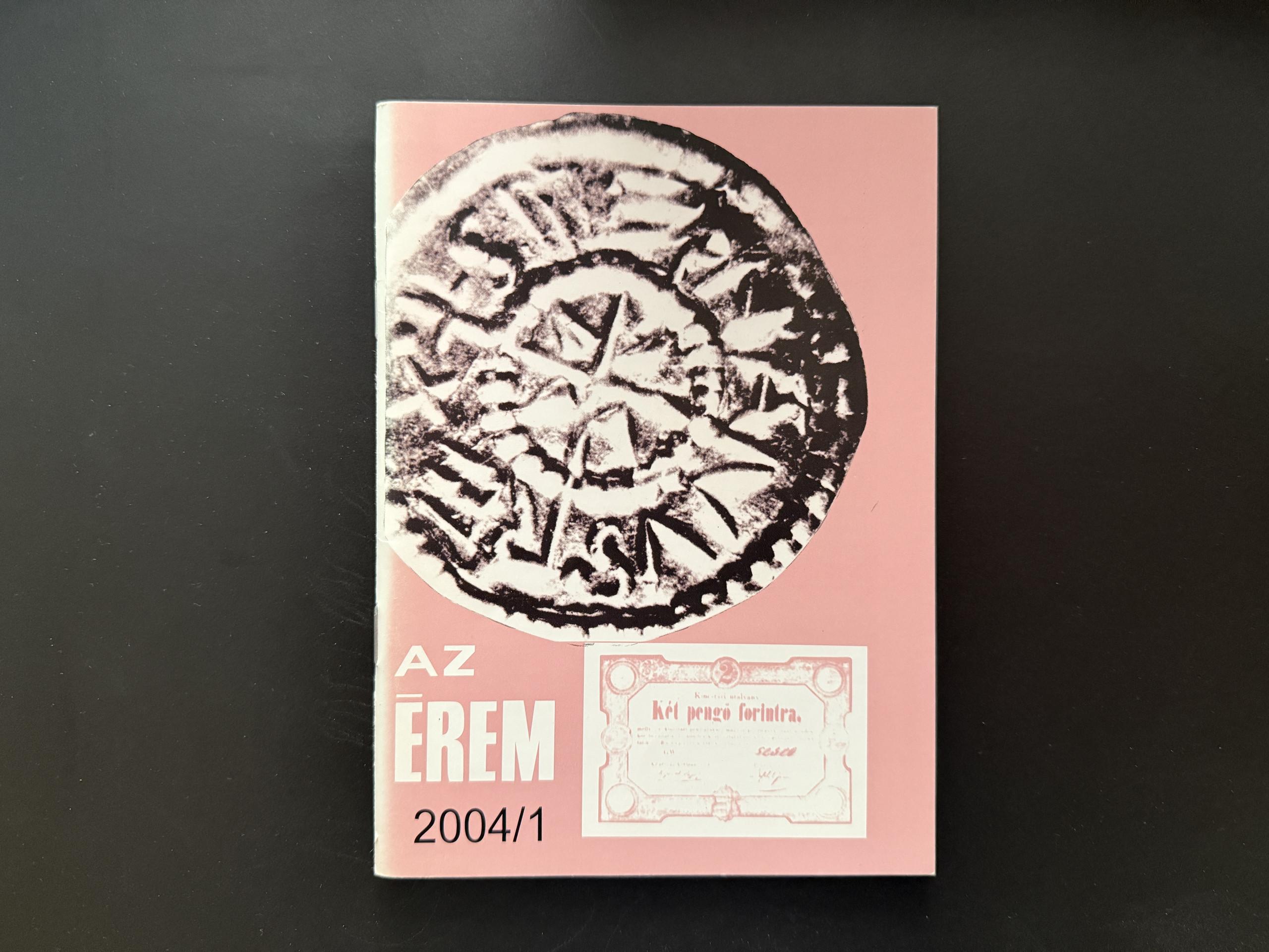 Az érem 2004/1