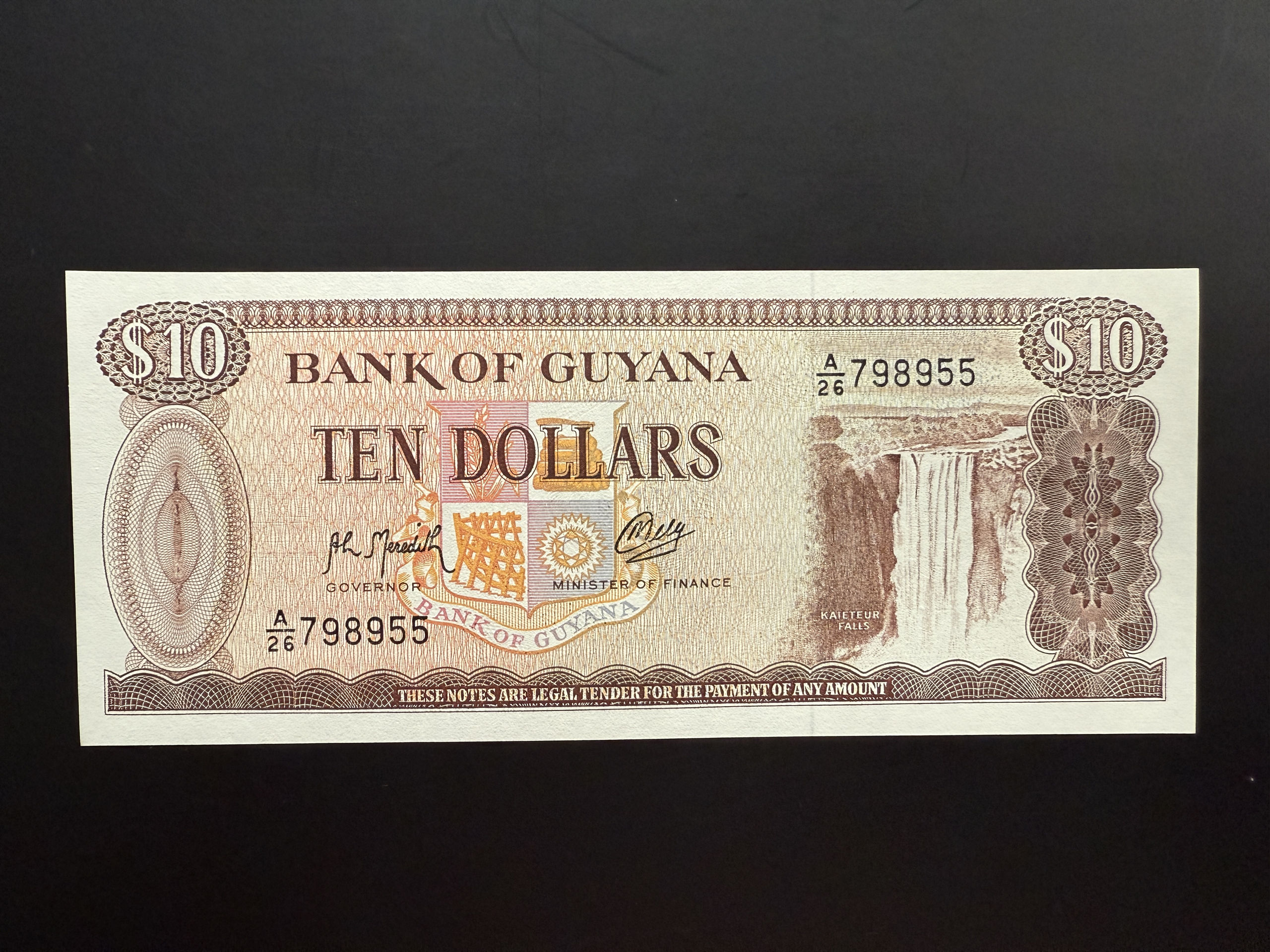 GUYANA 10 Dollars ND (1966-1992) (P.23) UNC