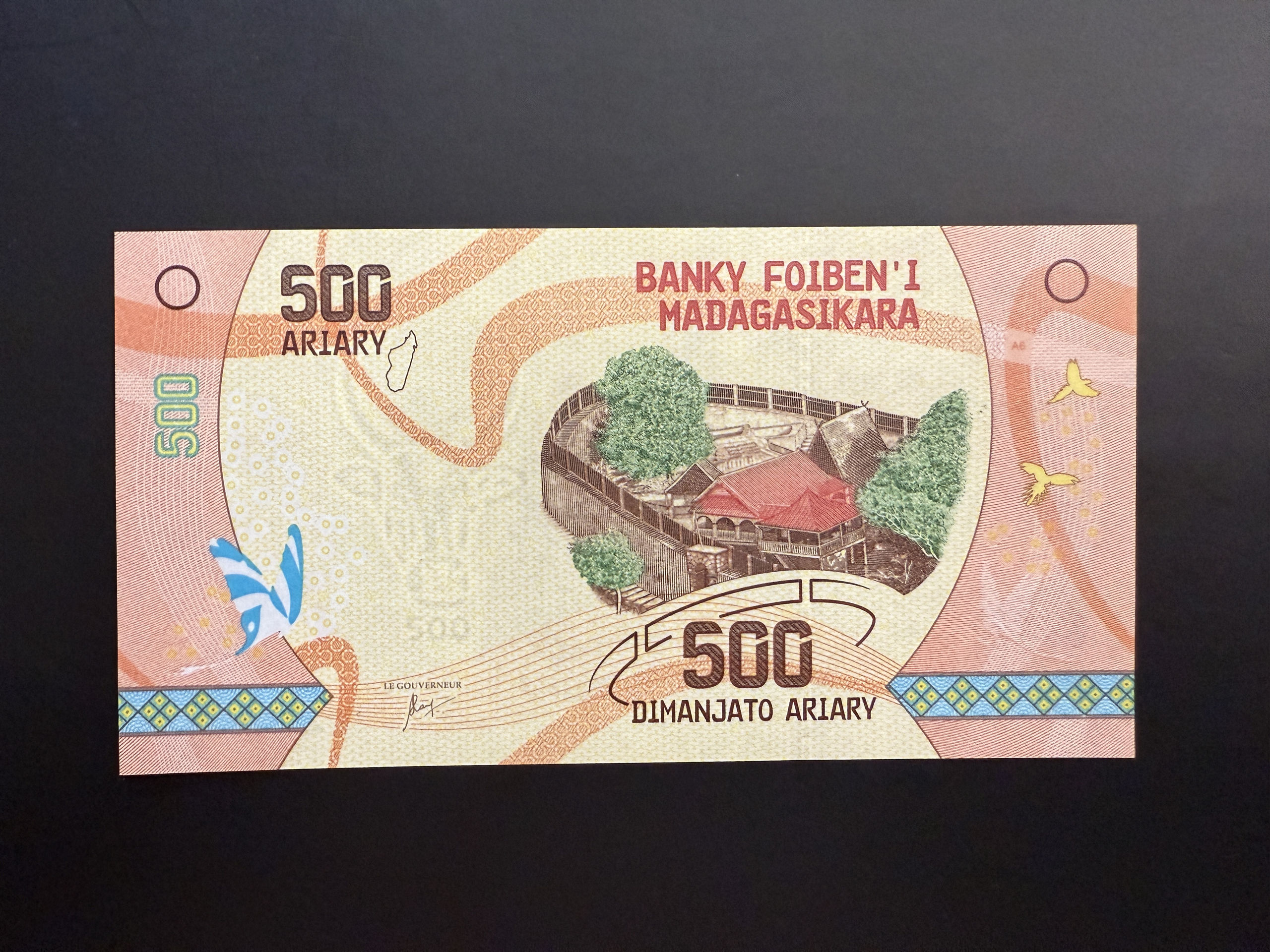 MADAGASCAR 500 Ariary ND (2017) (P.99) UNC