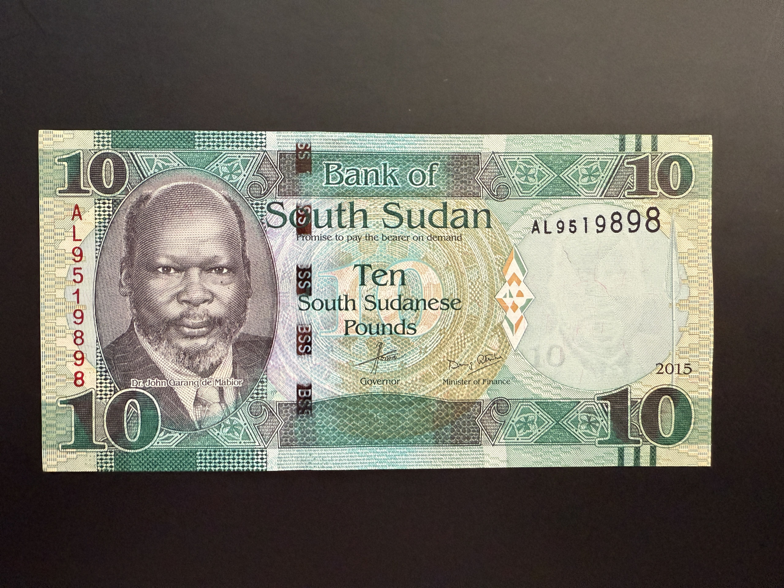 SOUTH SUDAN 10 Pounds 2015 (P.12) UNC