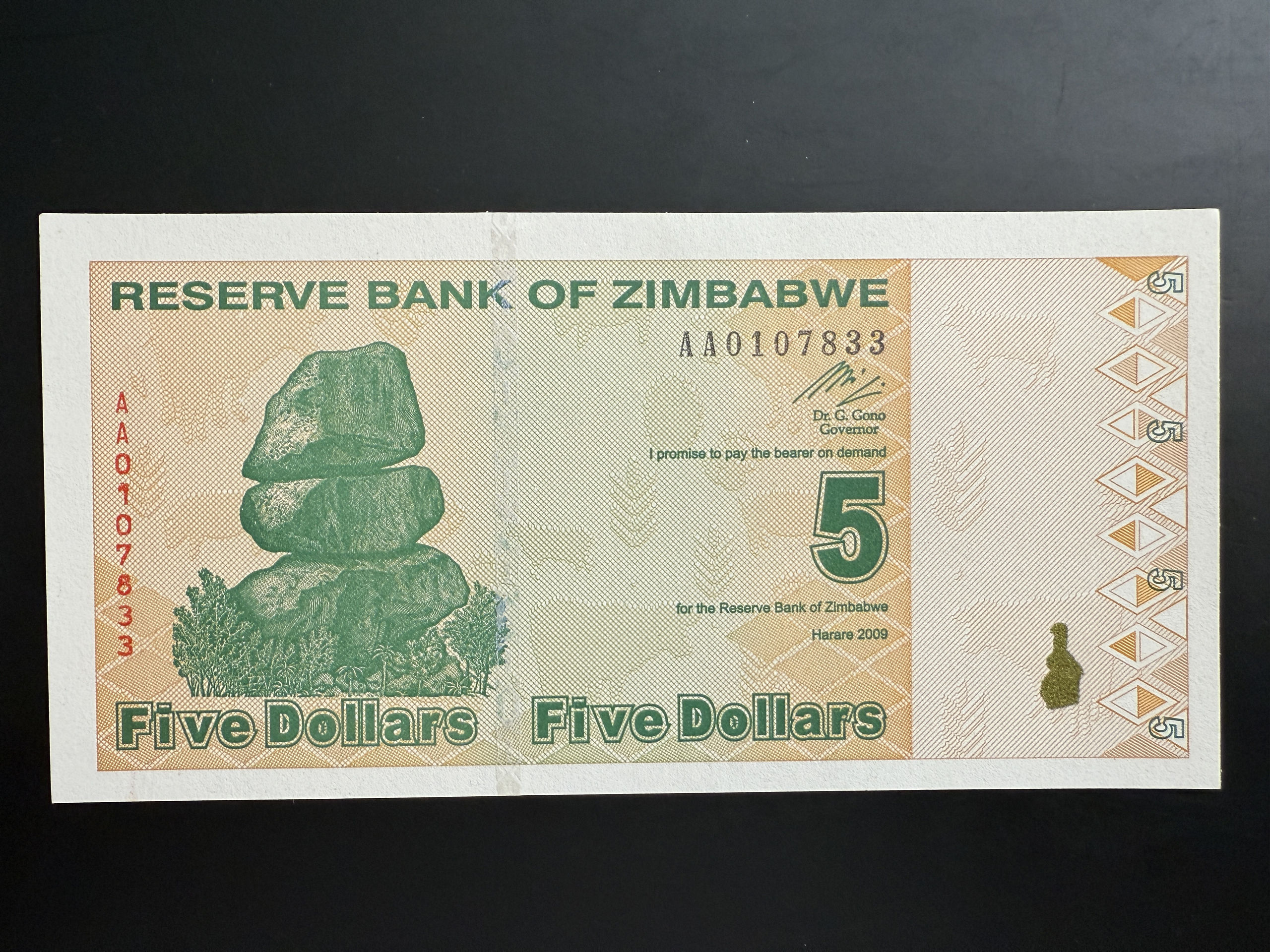 ZIMBABWE 5 Dollars 2009 (P.93) UNC