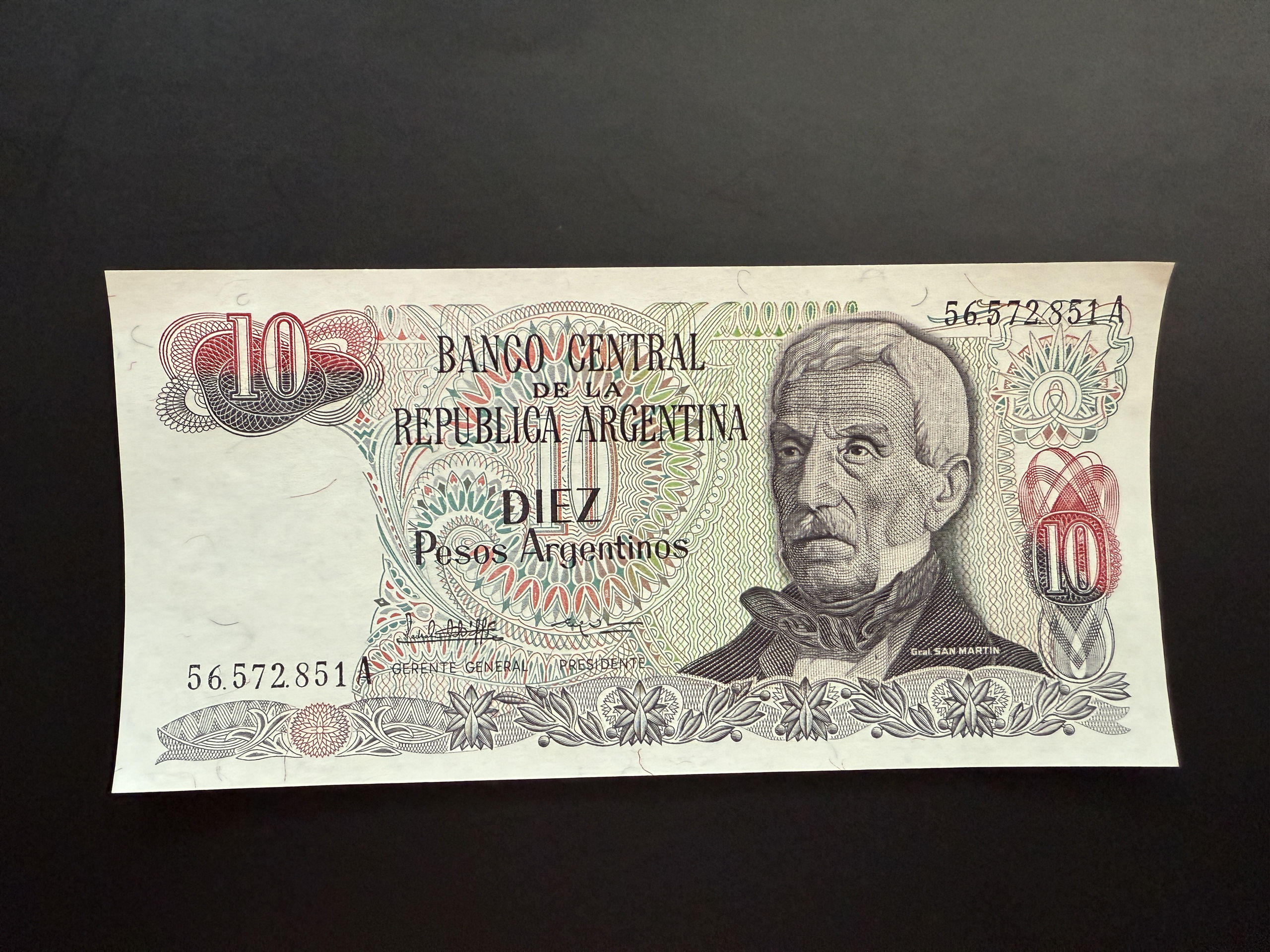 ARGENTINA 10 Pesos Argentinos ND (1983-1985) (P.313) UNC