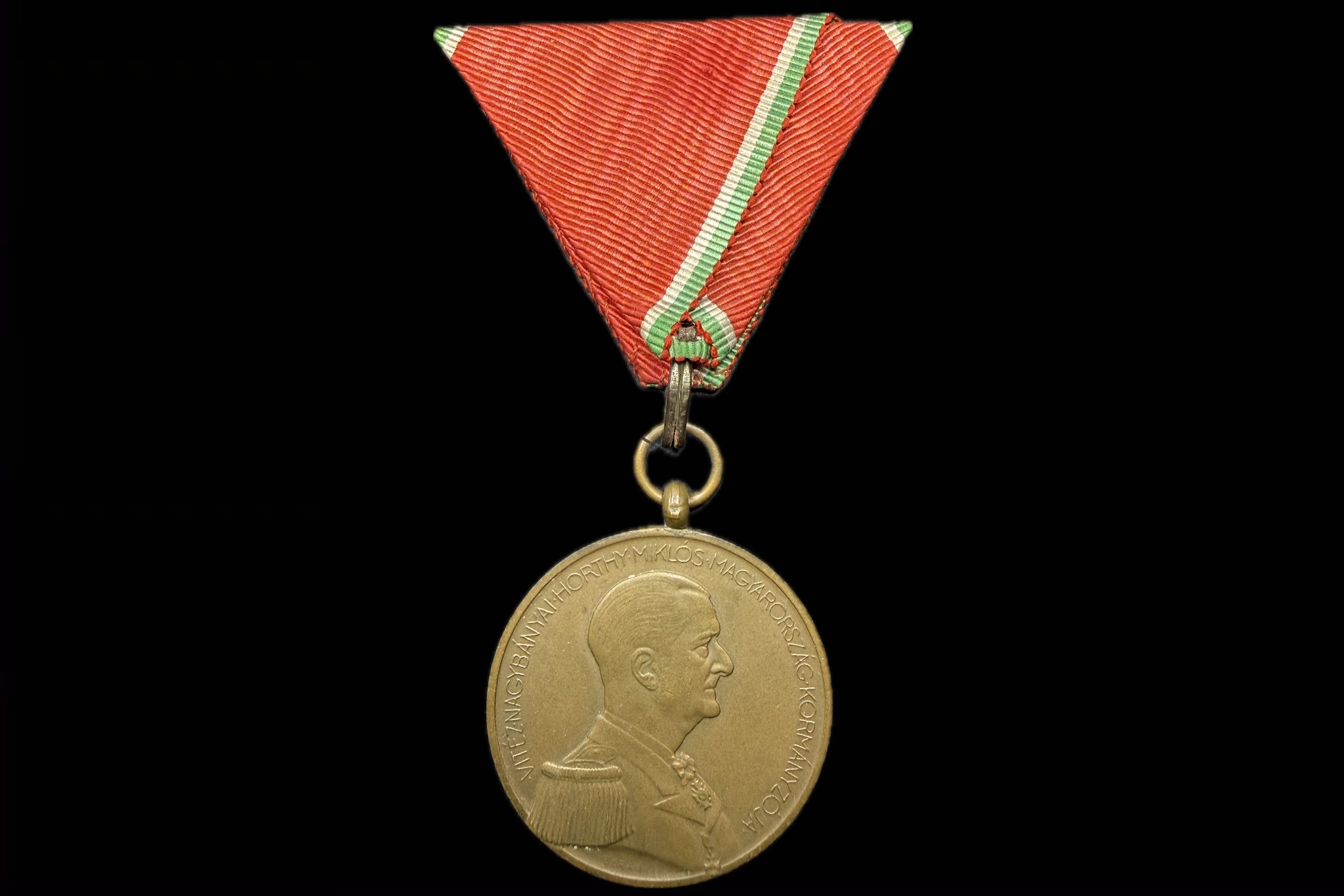 Horthy Vitézségért Bronz (eredeti mellszalagon)