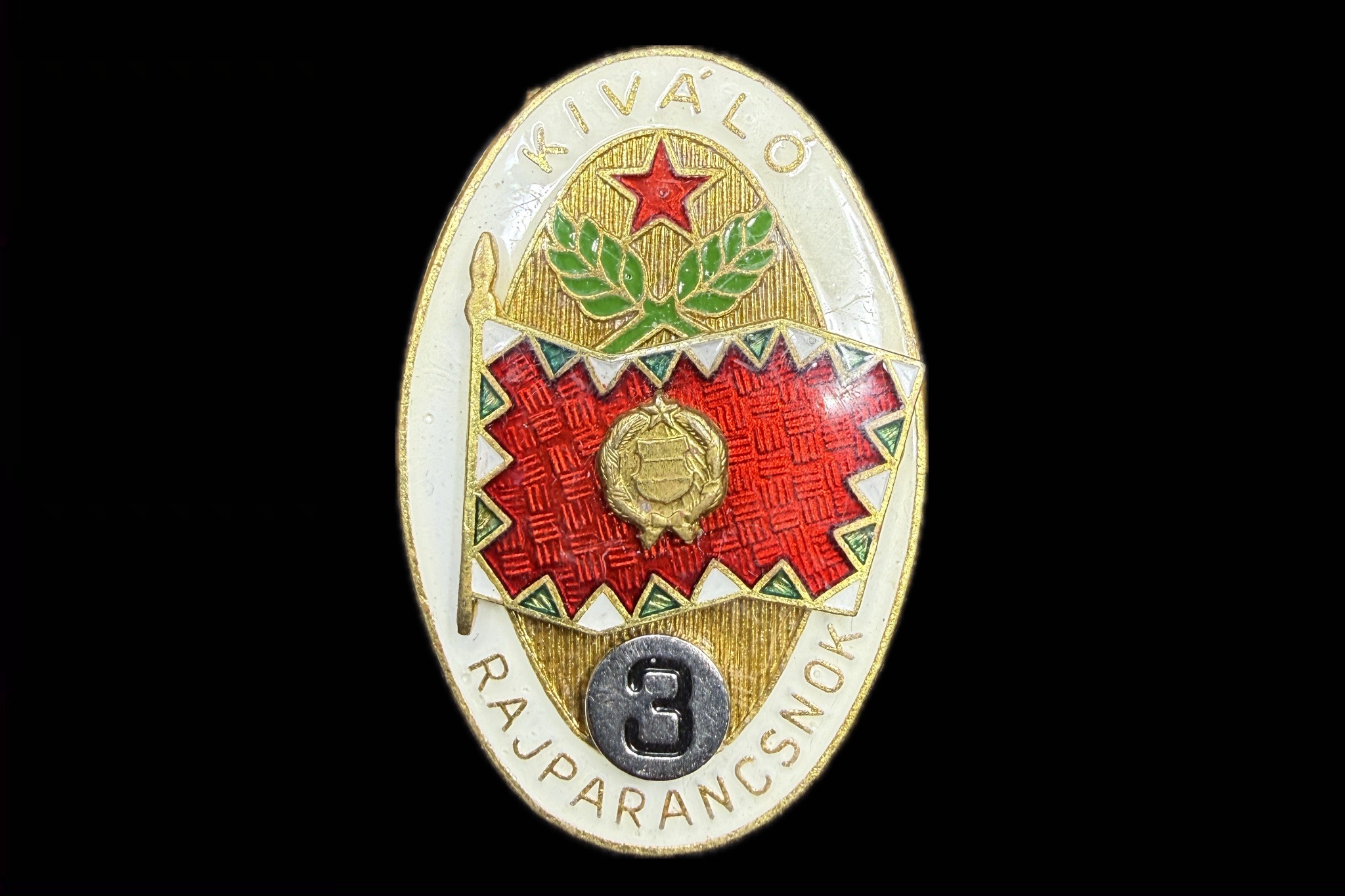 Magyar Néphadsereg Kiváló 3 Rajparancsnok Jelvény