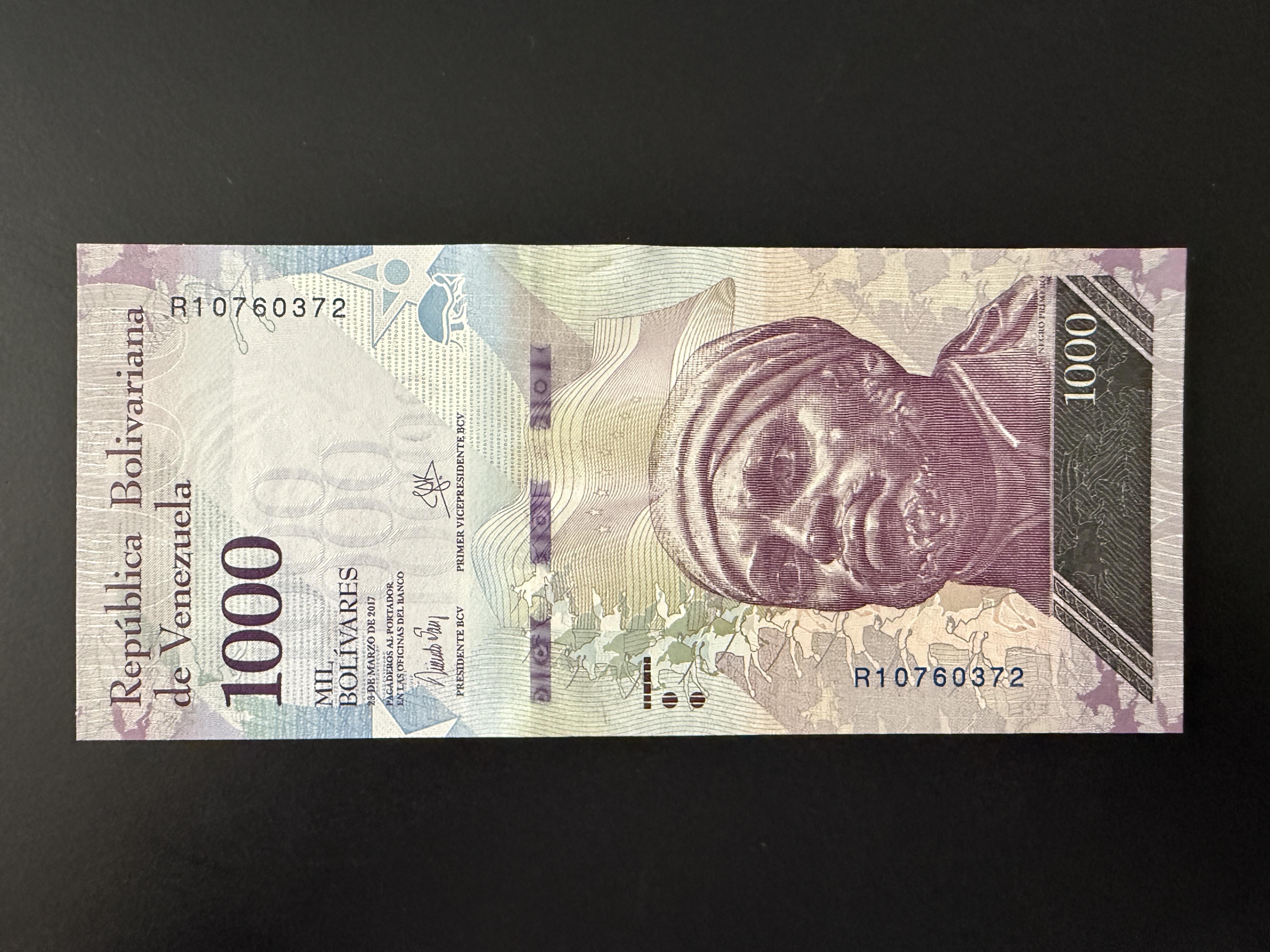 VENEZUELA 1000 Bolivares 23.3.2017 (P.95) UNC