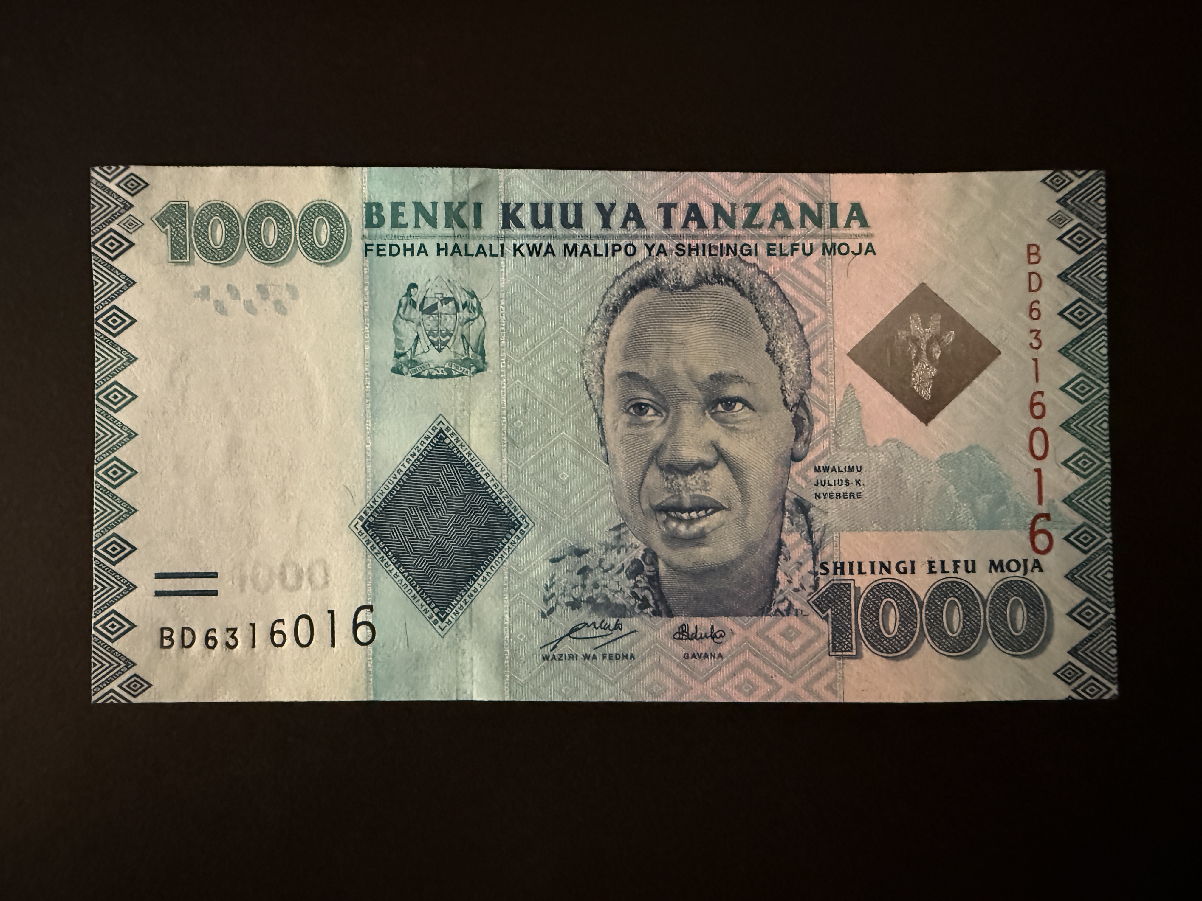 TANZANIA 1000 Shilingi 2010 (P.41) UNC