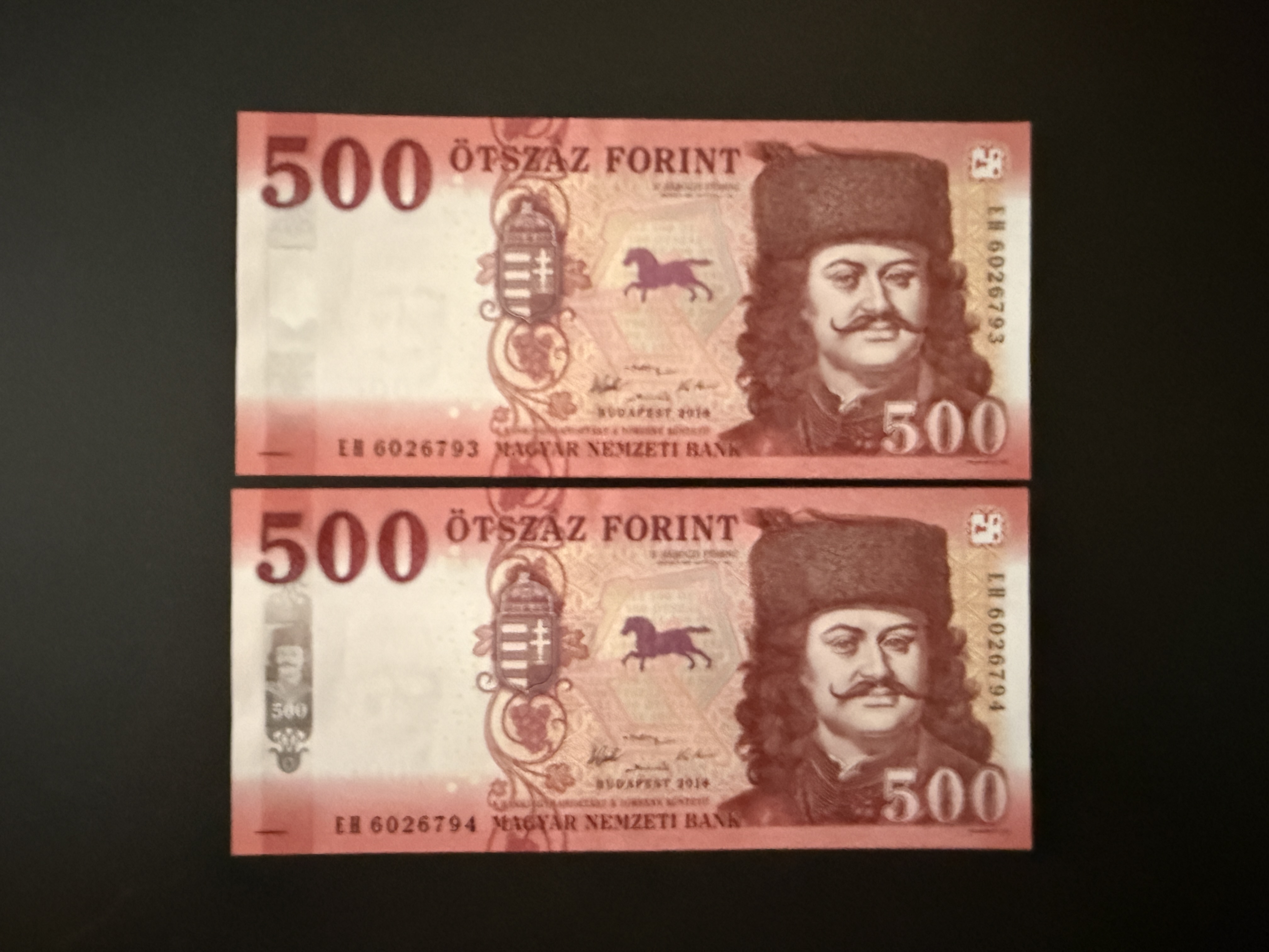 500 Forint UNC 2018 sorszámkövető 2db EH Adamo F60.7