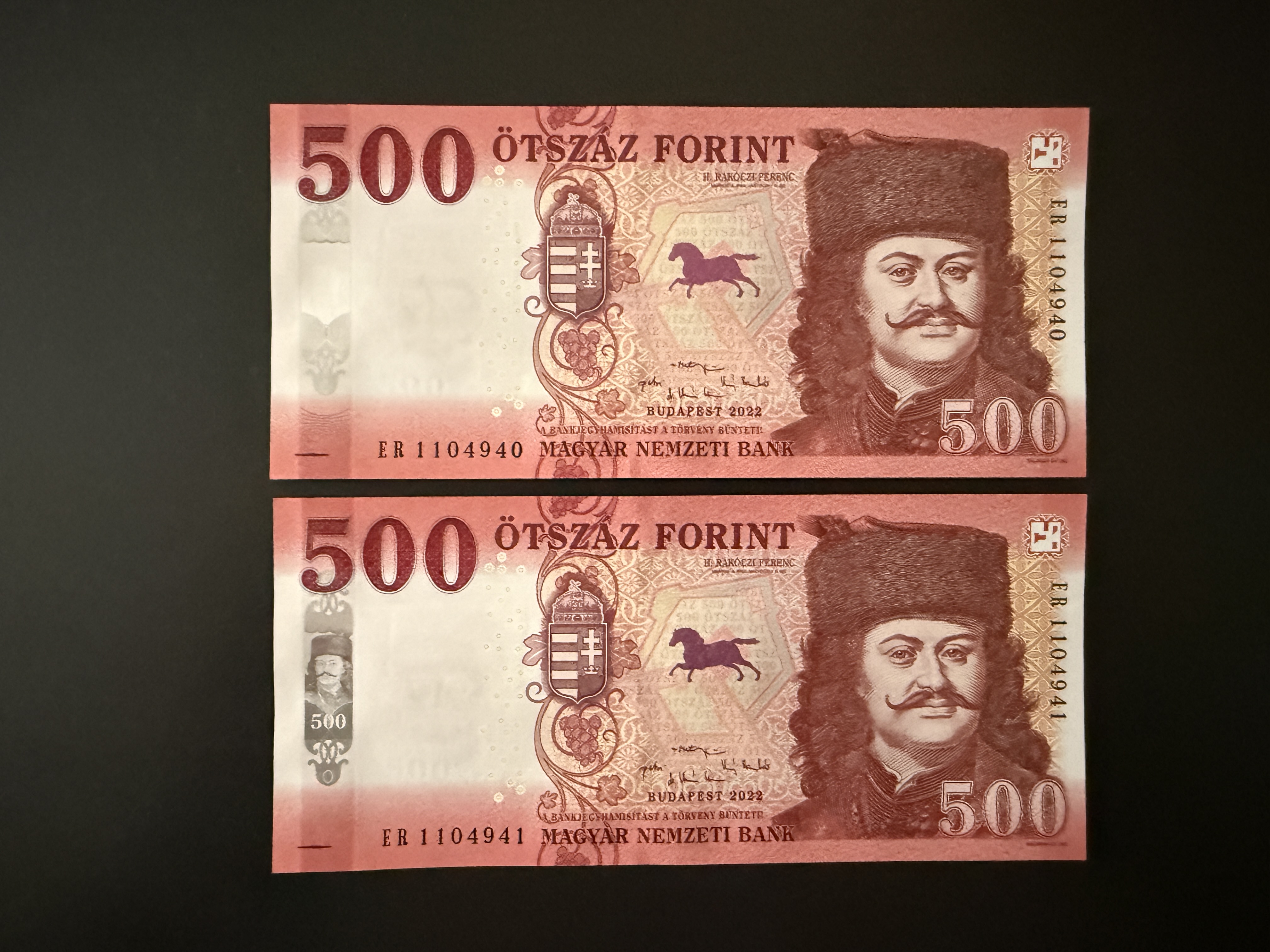 500 Forint UNC 2022 sorszámkövető 2db ER