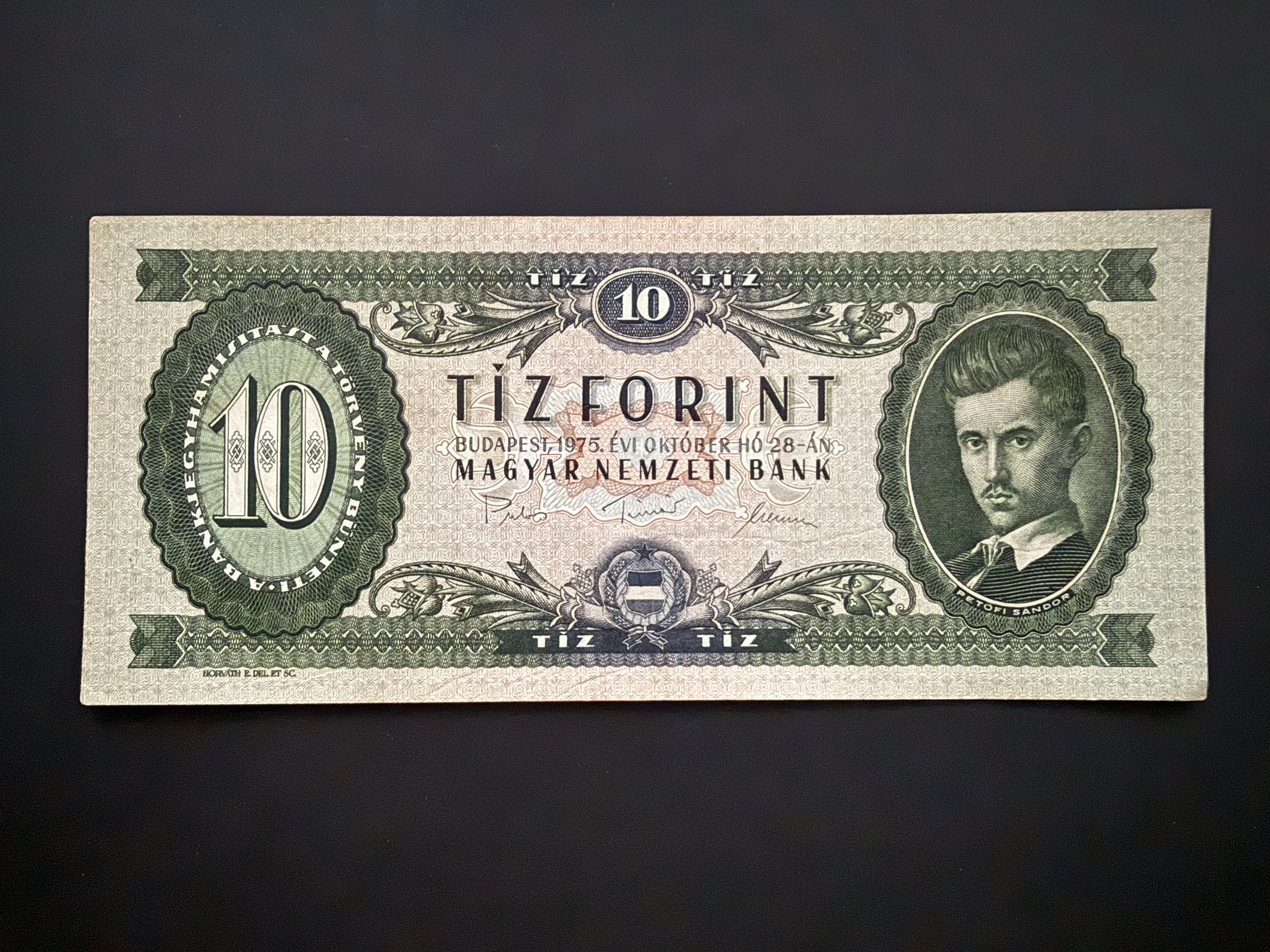 10 Forint (1975) Adamo F7 EF