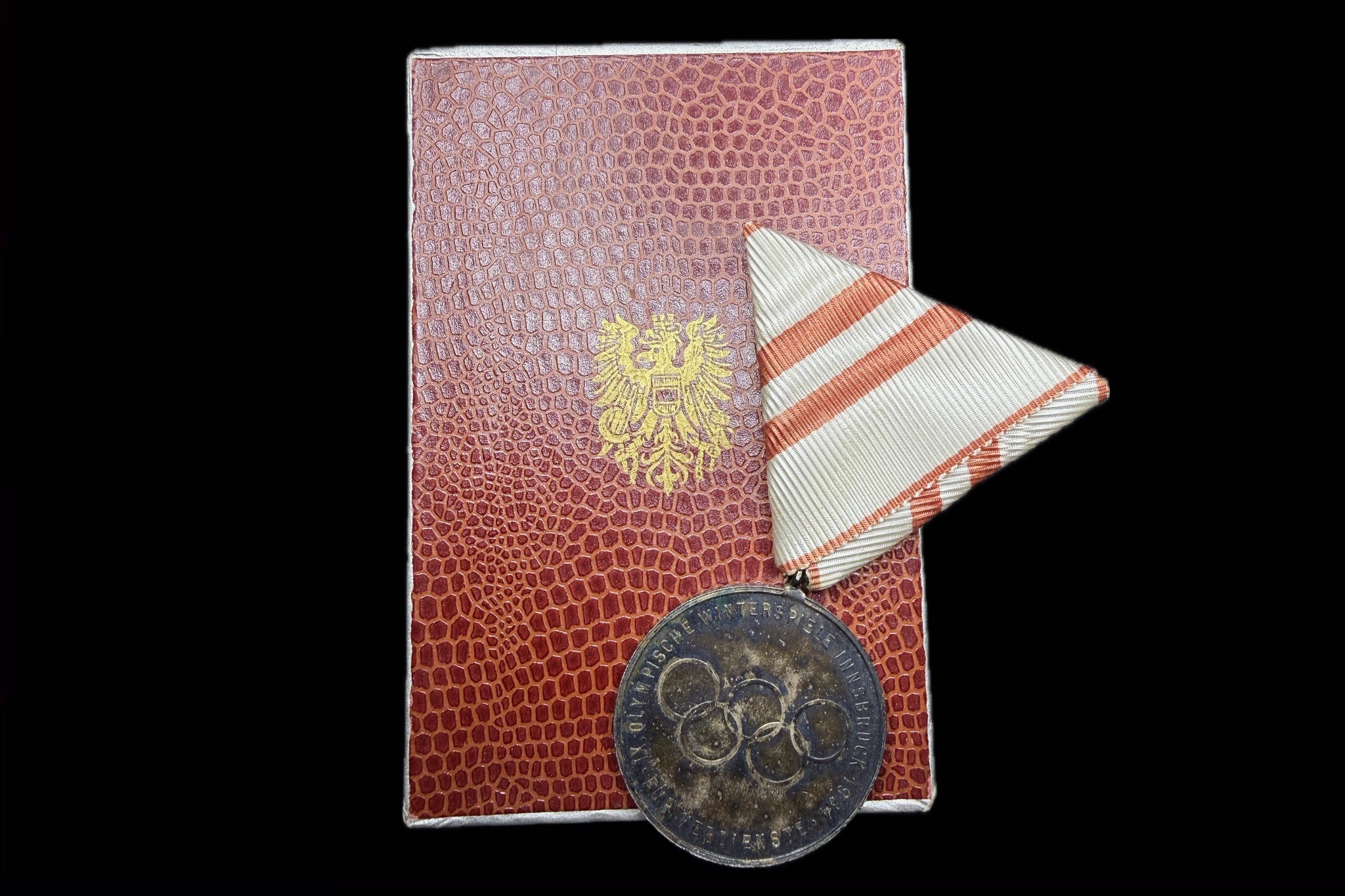 IX.Téli Olympia Innsbruck 1964 ezüst érem eredeti díszdobozban