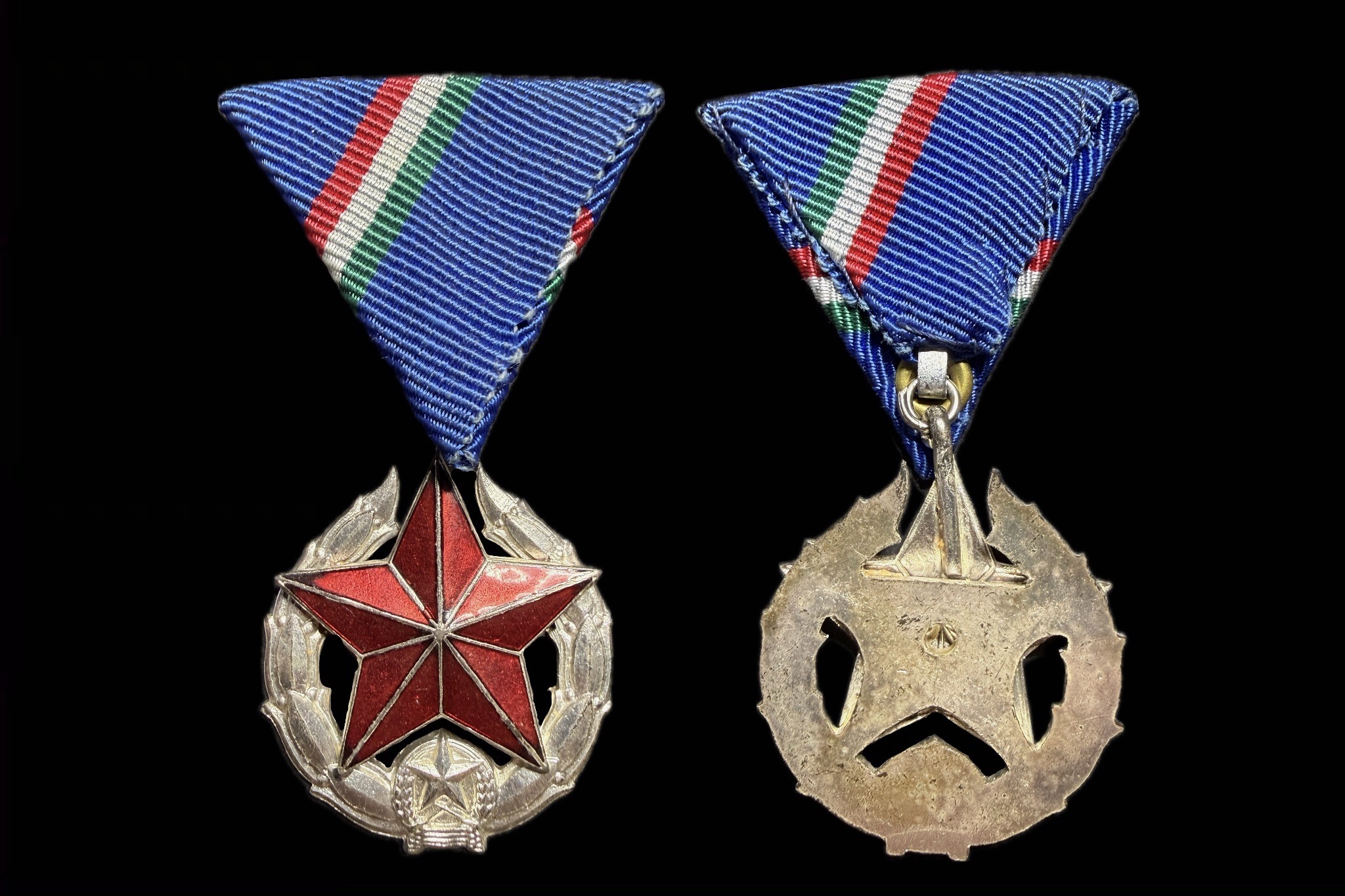 1951 Közbiztonsági Érem ezüst fokozata a rendőrség tagjai részére 