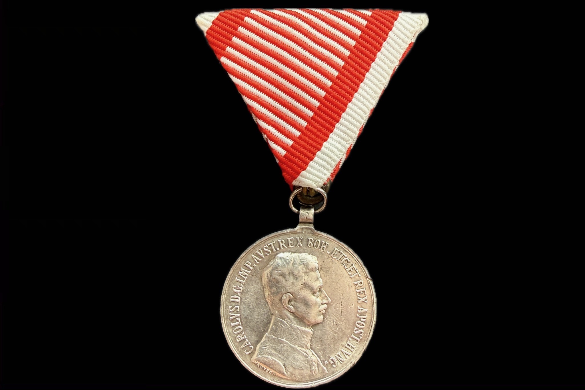 1917 Károly Ezüst Vitézségi Érem II. osztály Fortitudini kitüntetés mellszalaggal