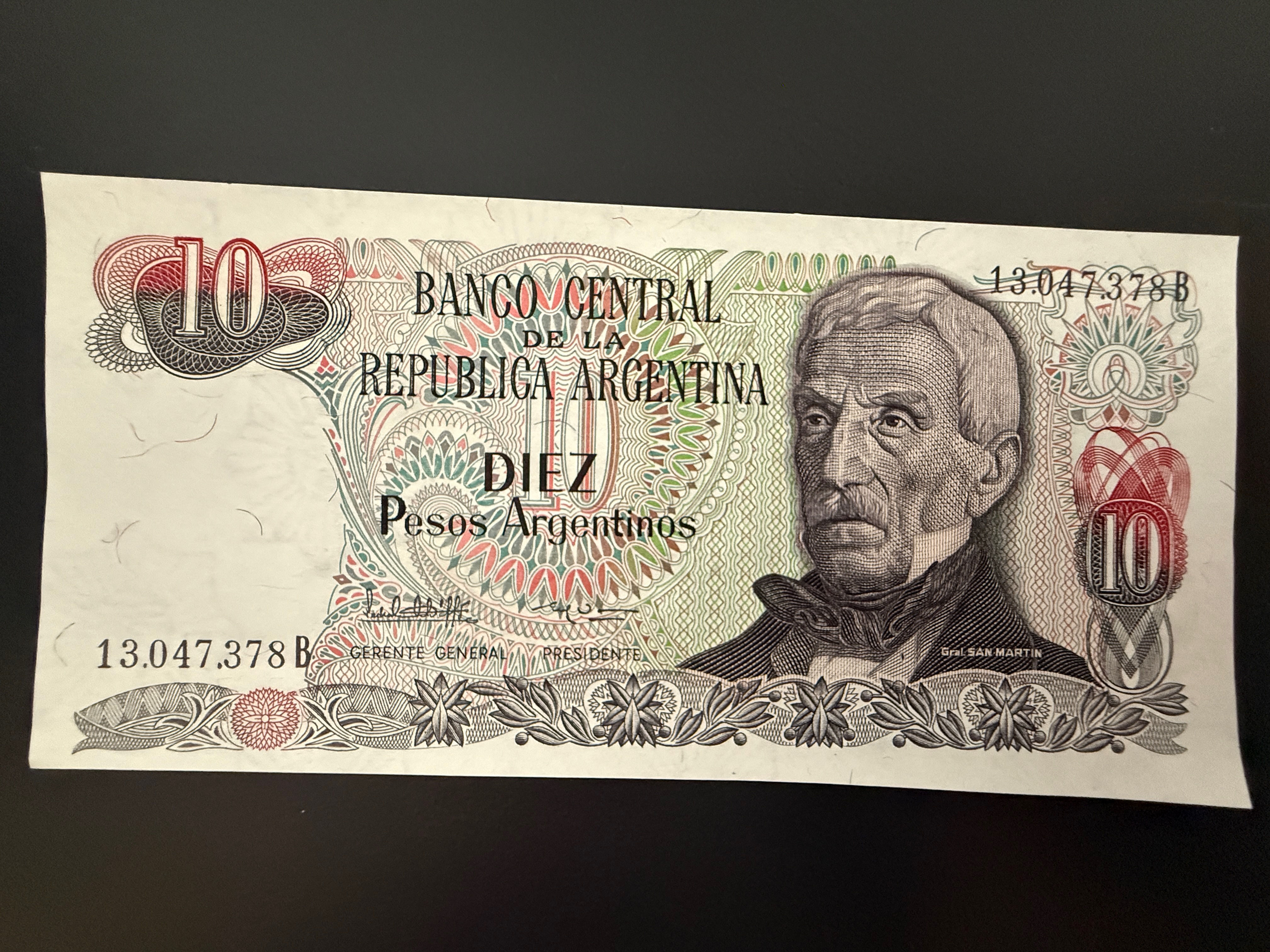 ARGENTINA 10 Pesos Argentinos ND (1983-1985) (P.313) UNC