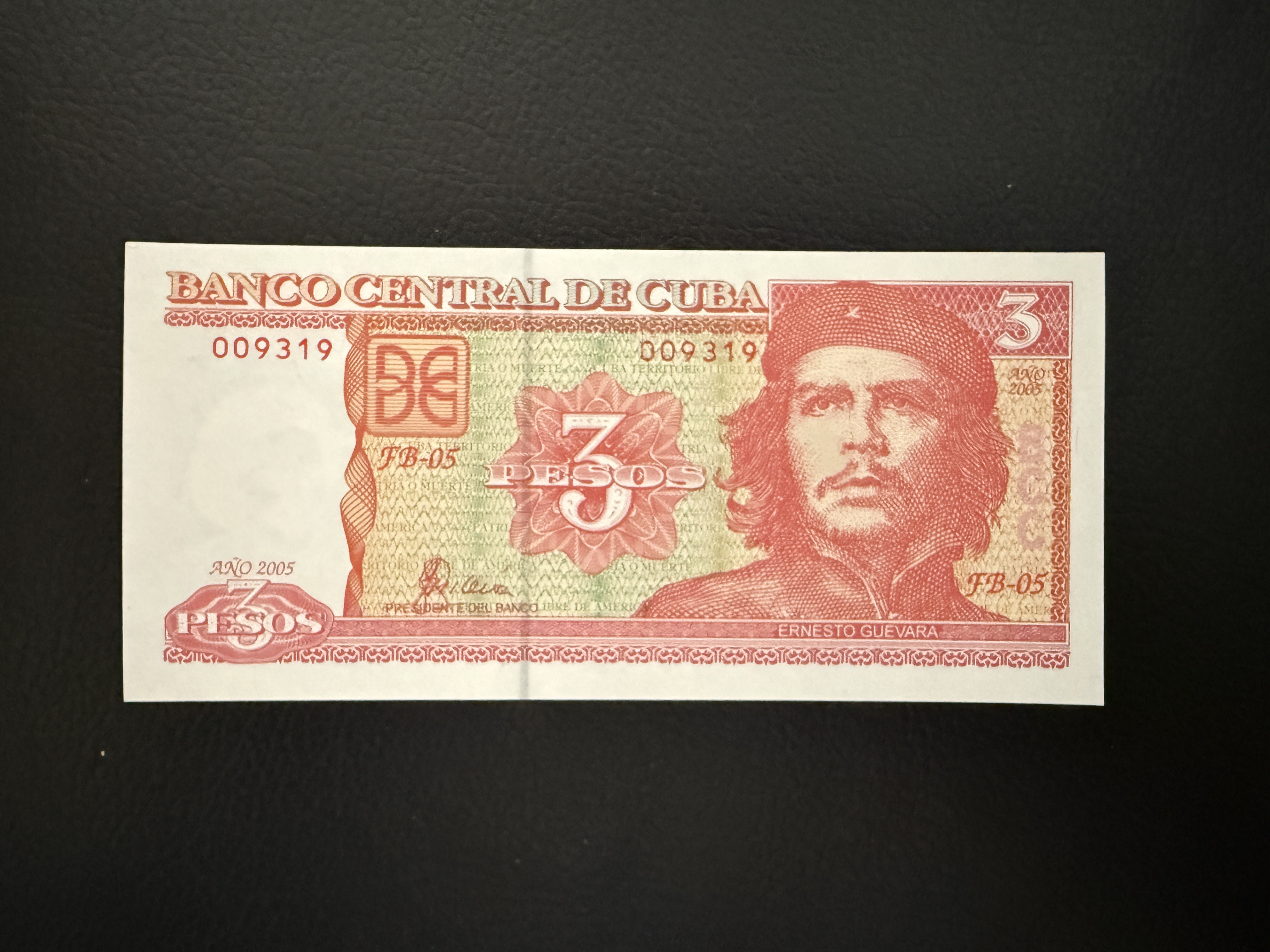 Cuba 3 Pesos 2005 (P.127b) UNC