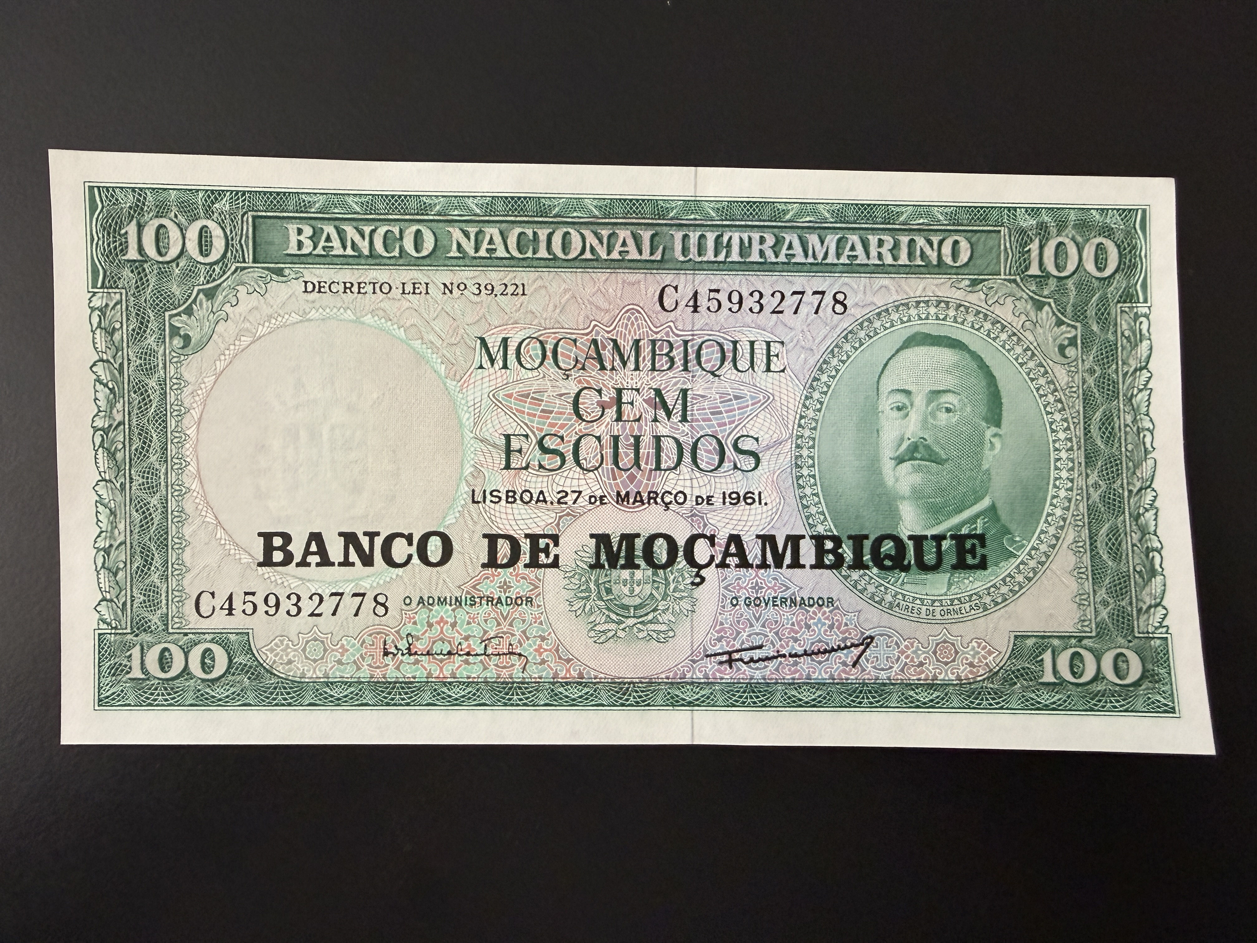 MOZAMBIQUE 100 Escudos 27.03.1961 (1976) (P.117) UNC