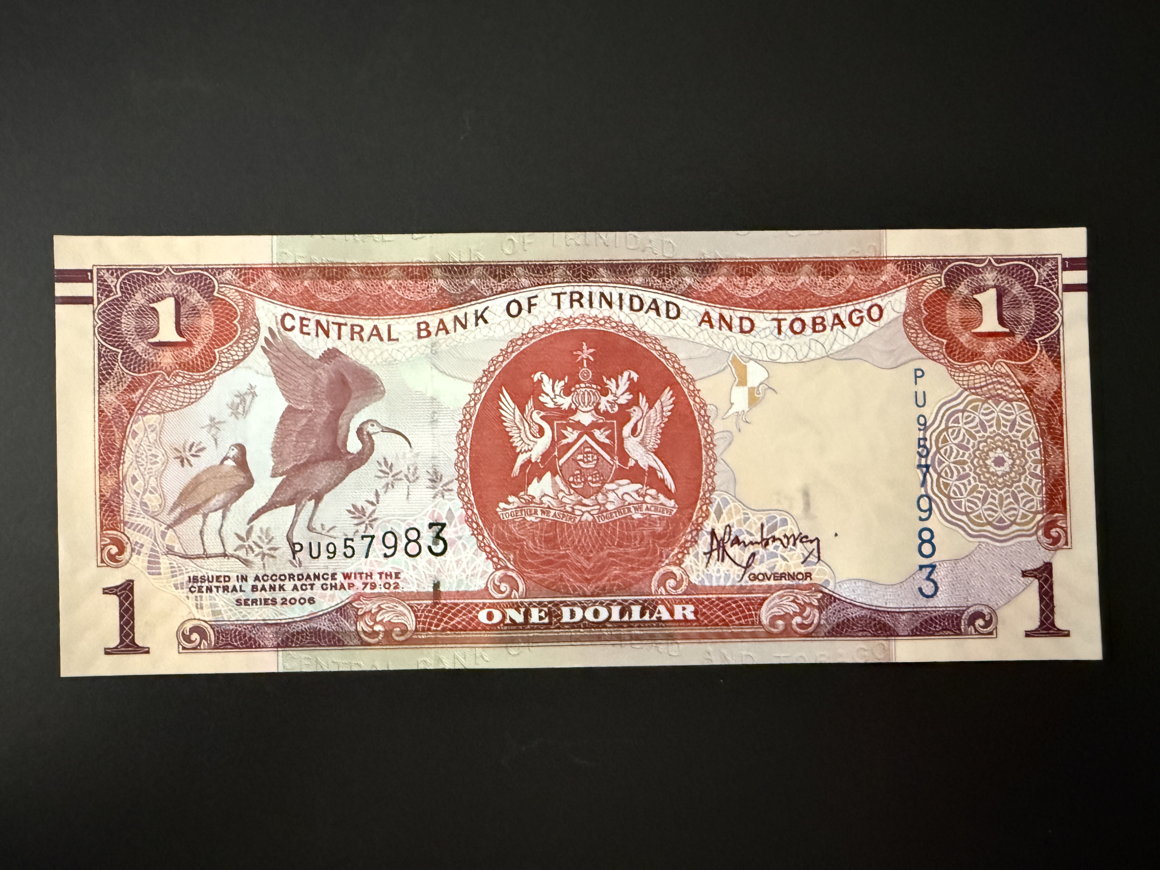 TRINIDAD & TOBAGO 1 Dollar 2006 (P.46) UNC