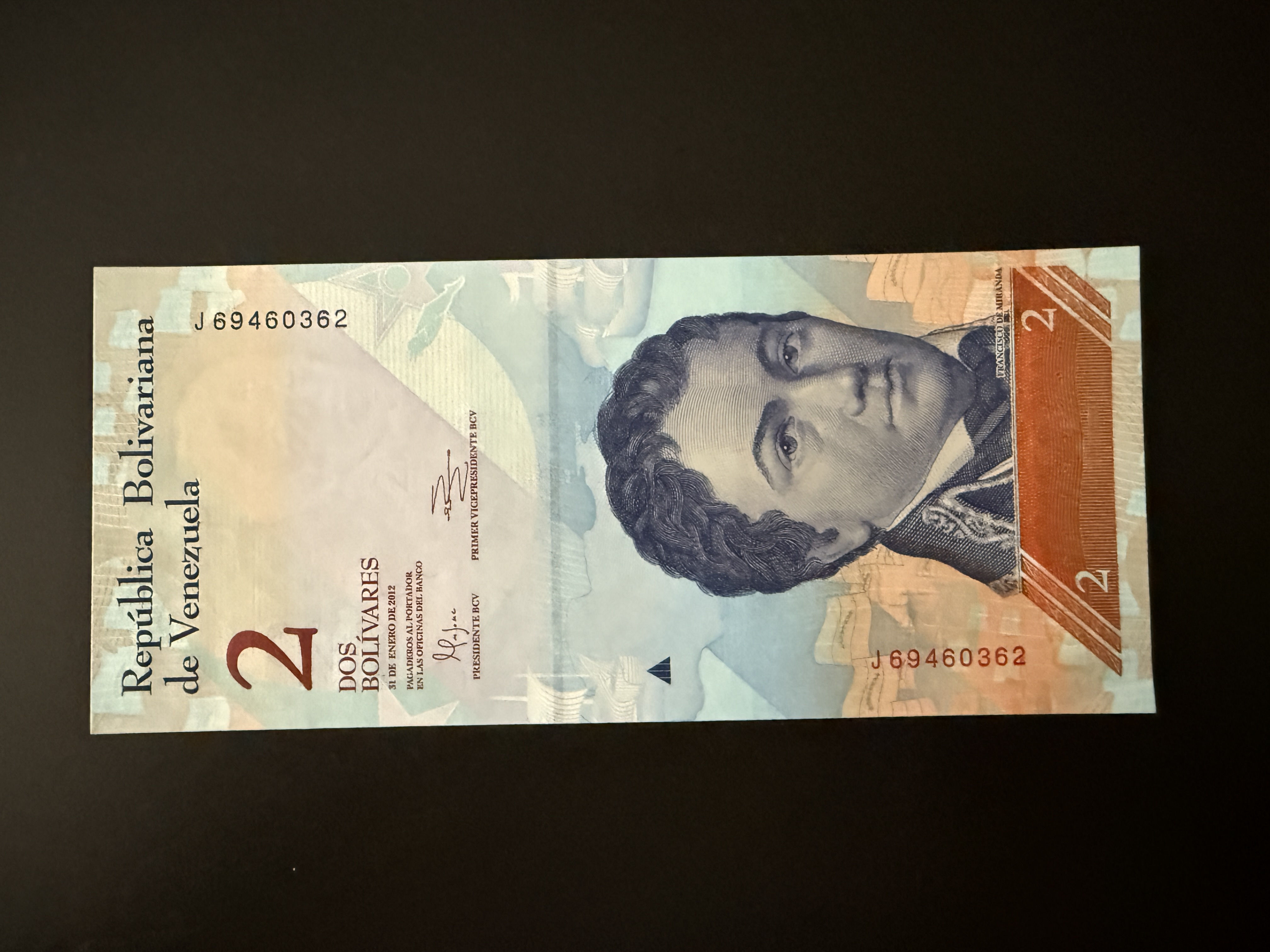 VENEZUELA 2 Bolivares 31.1.2012 (P.88) UNC