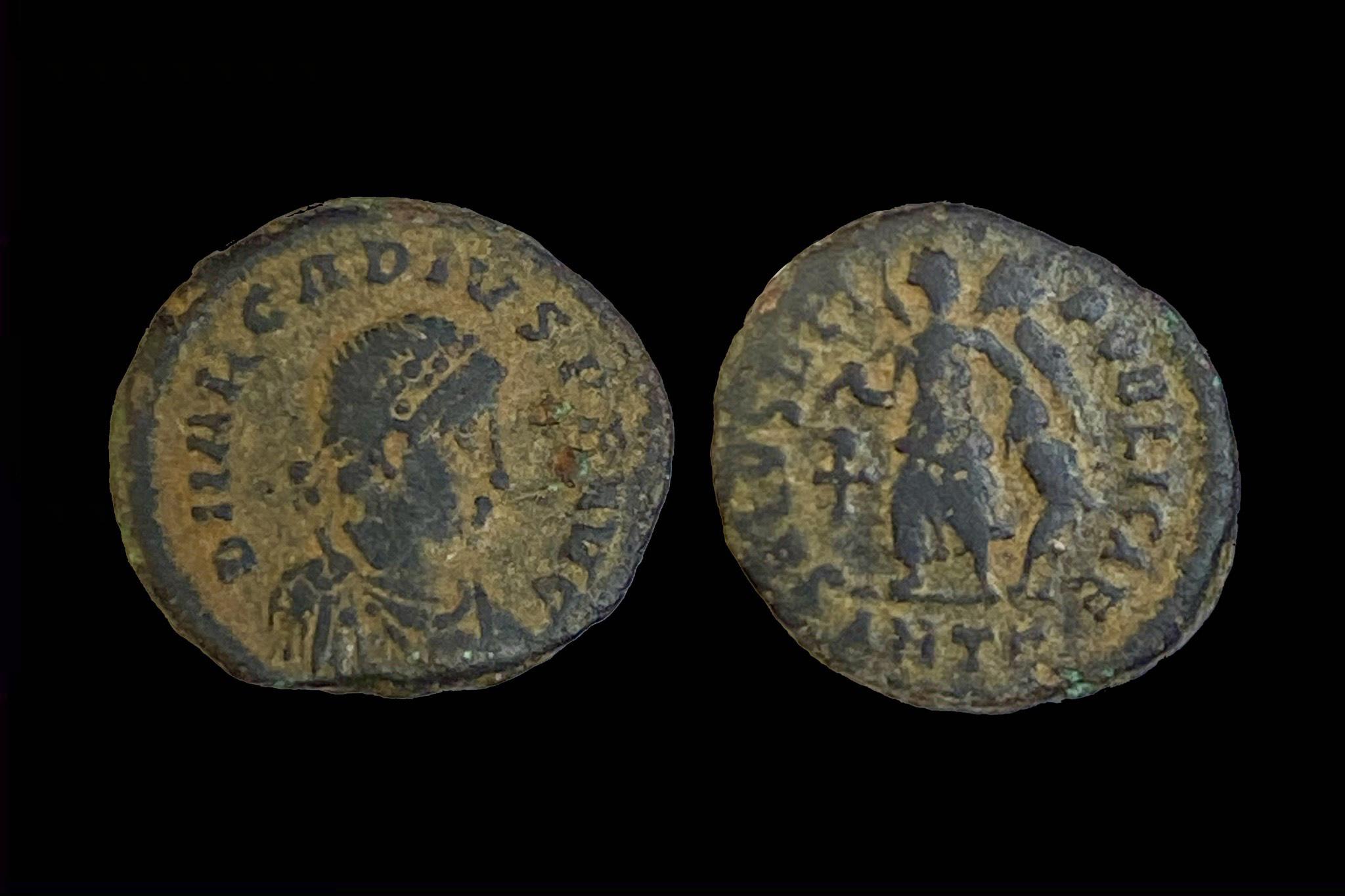 Arcadius (383-408) AE3 RIC IX 67