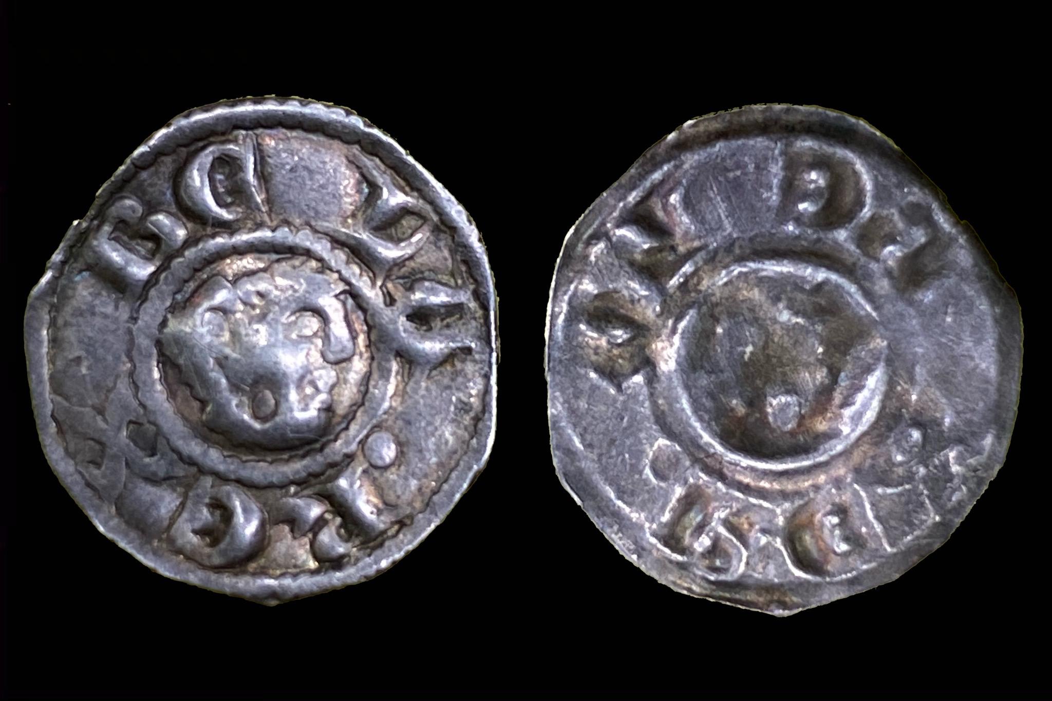 bracteat III-IV. Bela kora Éh-118 (sziglavariáció)