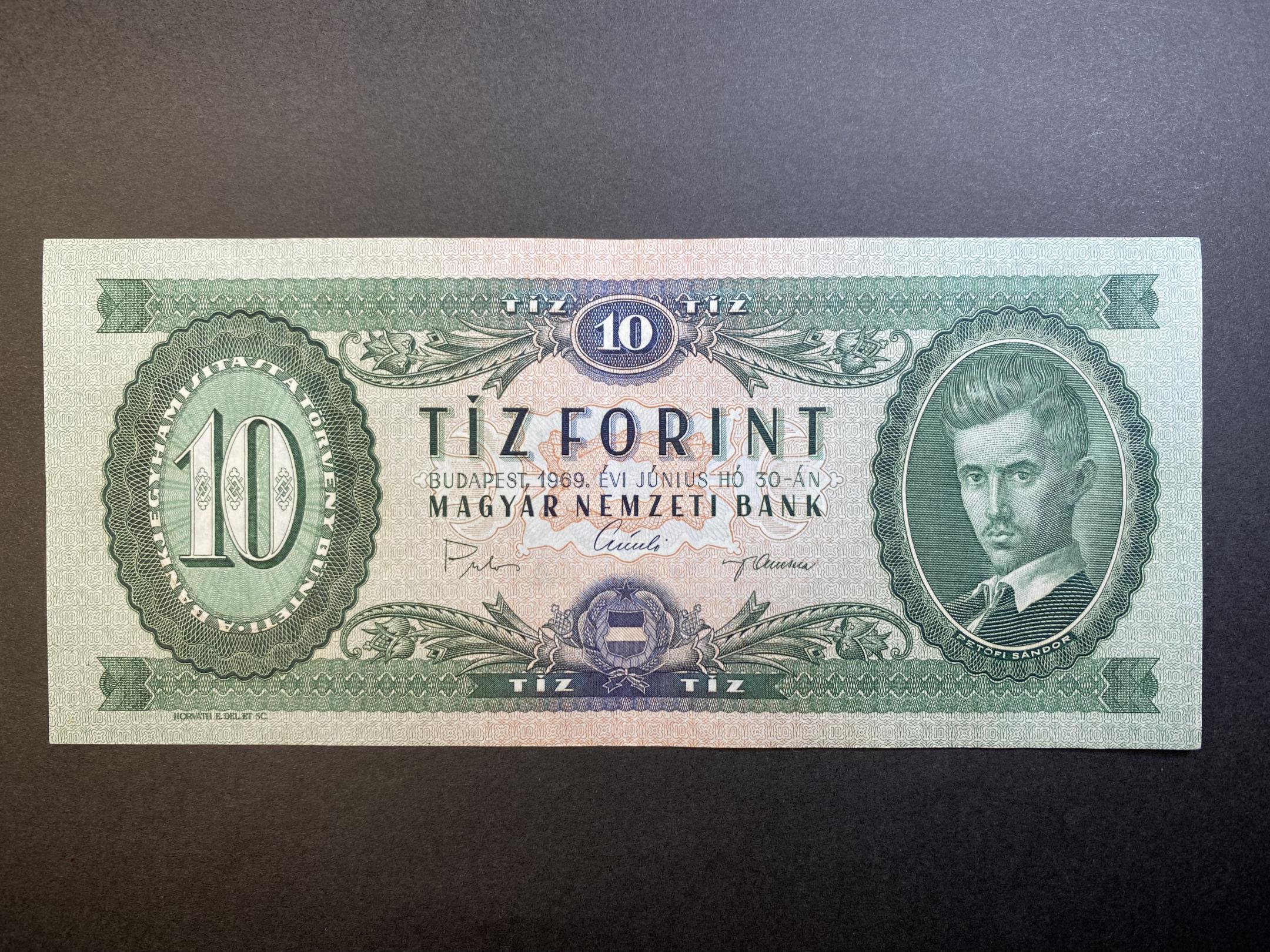 10 Forint (1969A) EF Adamo F7