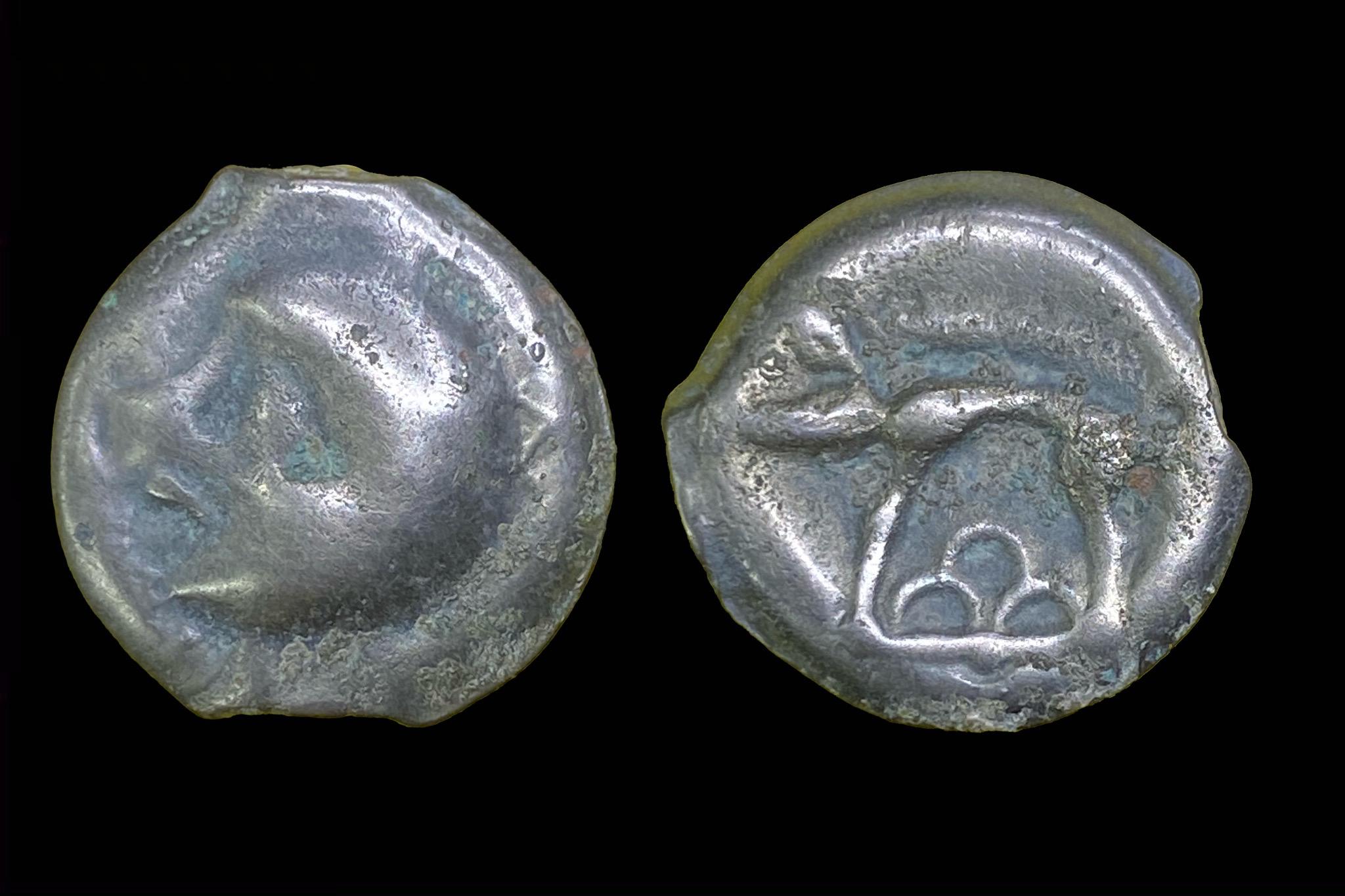 Kelta Gall-Belga Leuci típus (i.e. 70-50) potin BMC Celtic III.430 Pedigre R. Chevallier (1922-2015) gyűjteménye