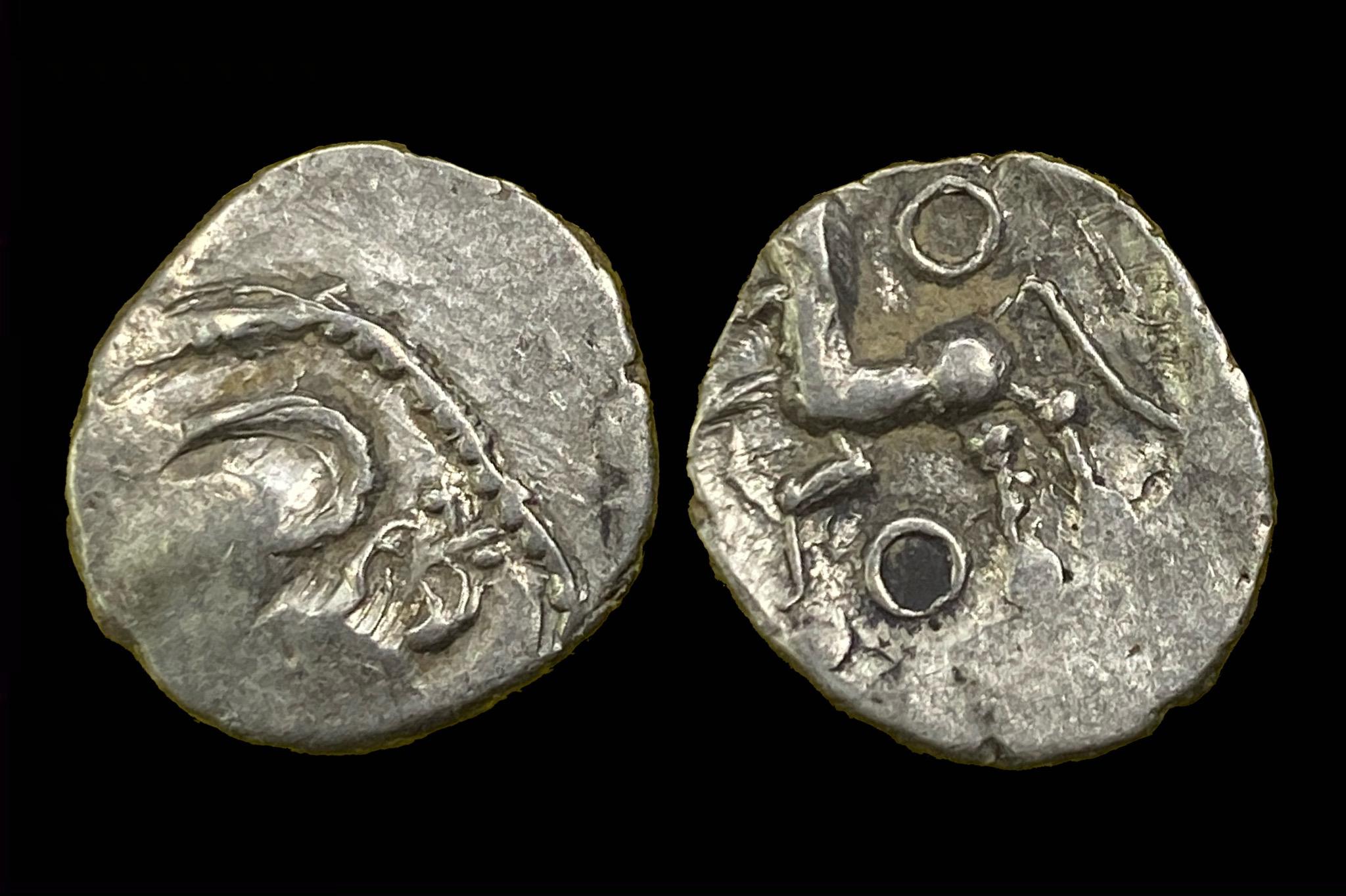 Aedui Kelta (i.sz.80-50) Quinarius (féldénár) D&T 3189;SLM 556.