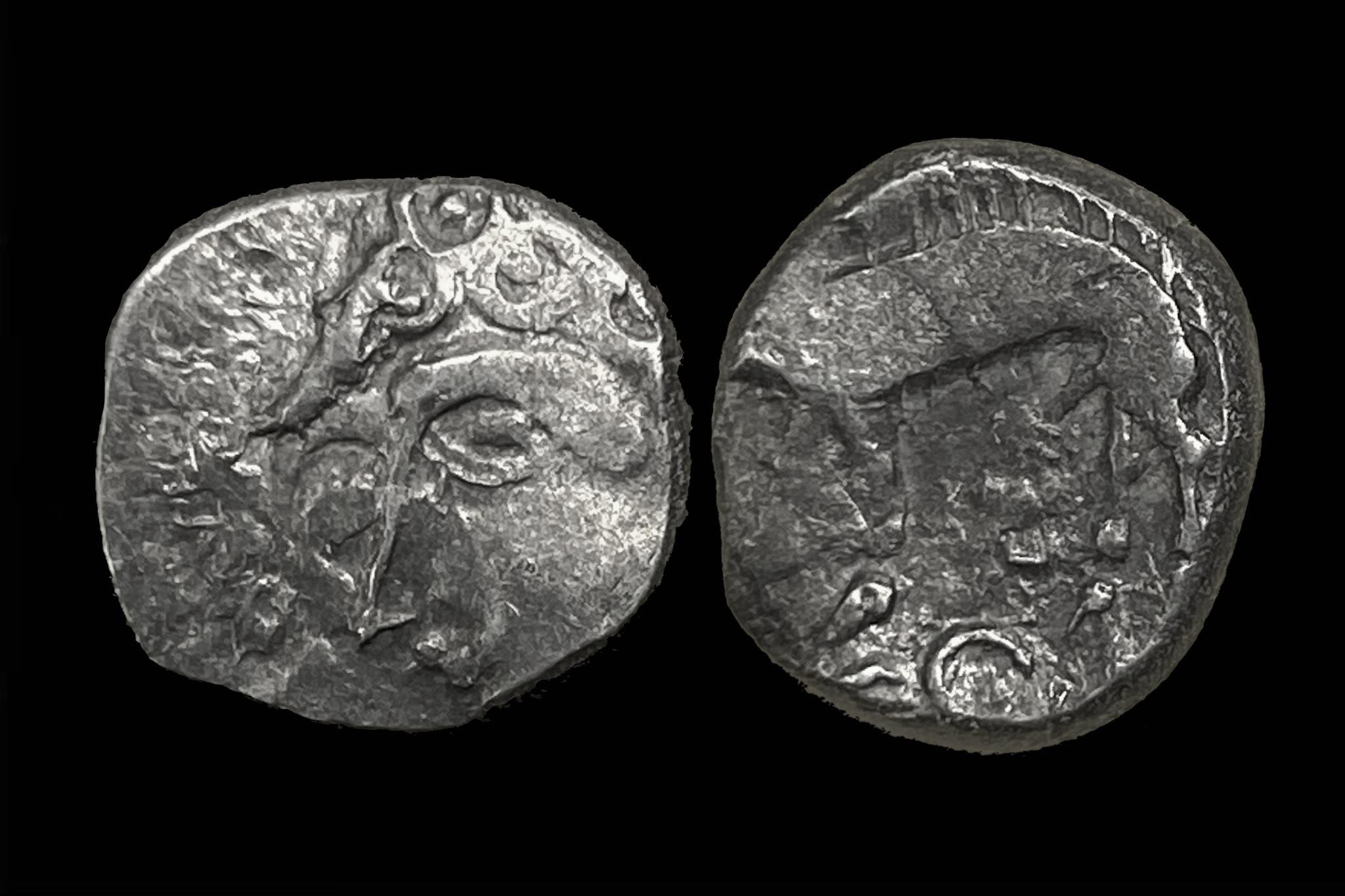 Sequani Kelta (i.sz.70-50) Quinarius (féldénár) DT 3243; LT 5351; Allen-Nash 313-314.
