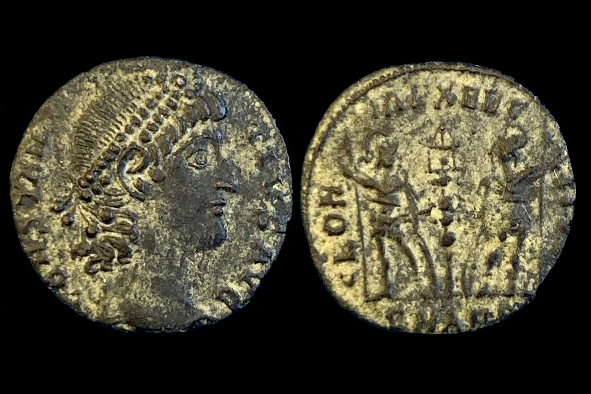 I. Constantine (i.sz.335-337) sivatagi patina follis RIC VII Nic199