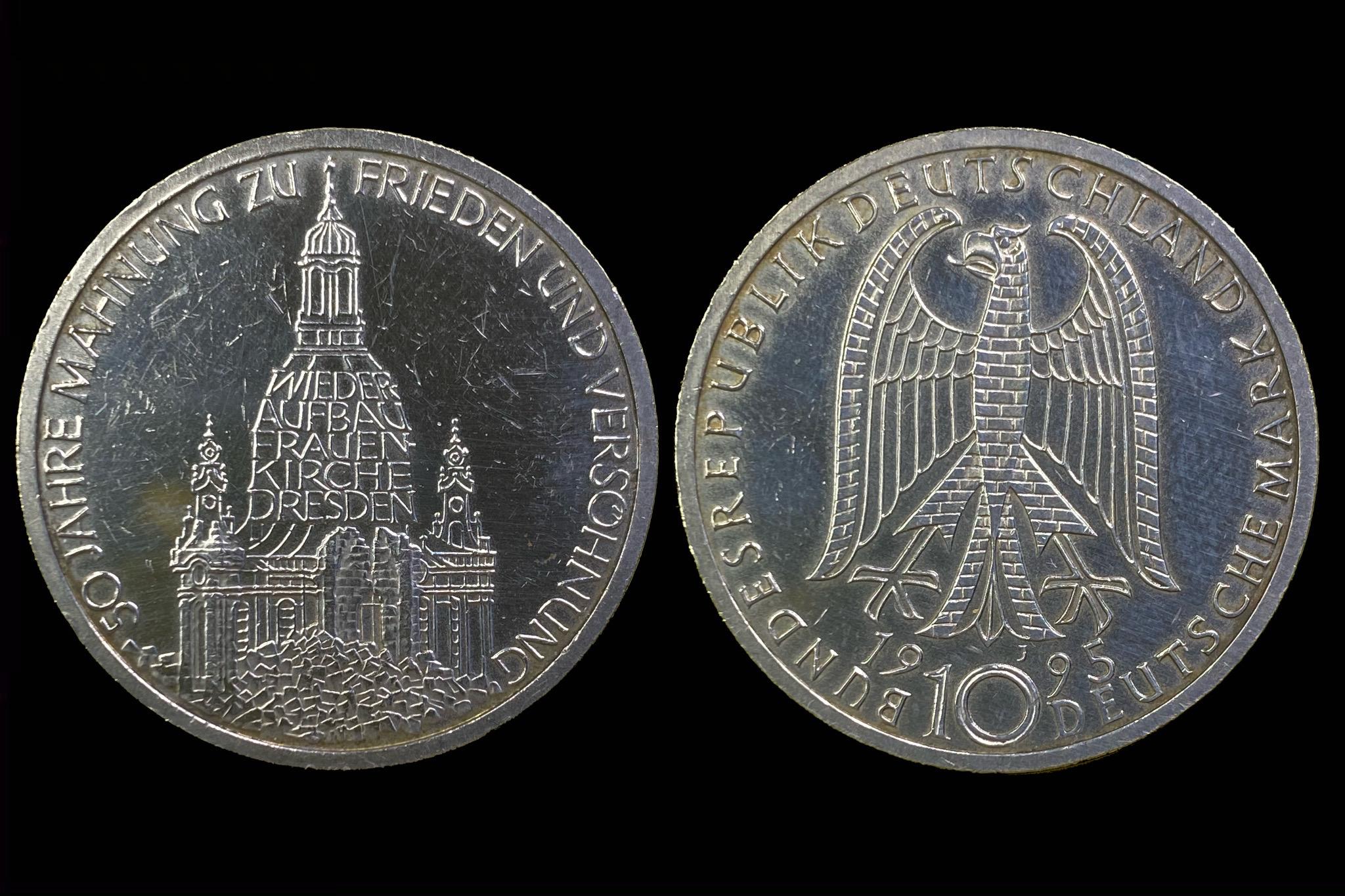 (1995) 10 Márka KM185 