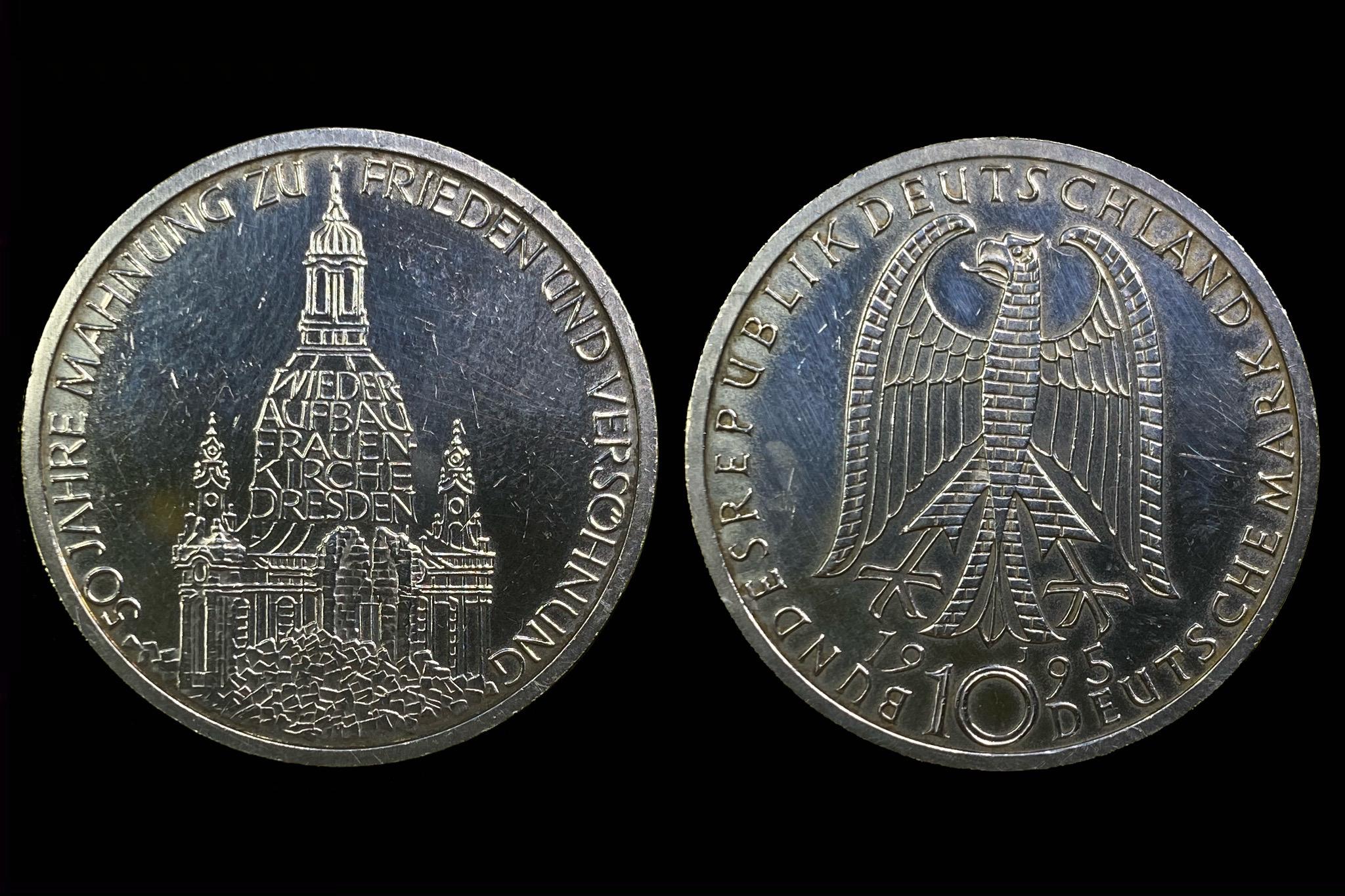 (1995) 10 Márka KM185 