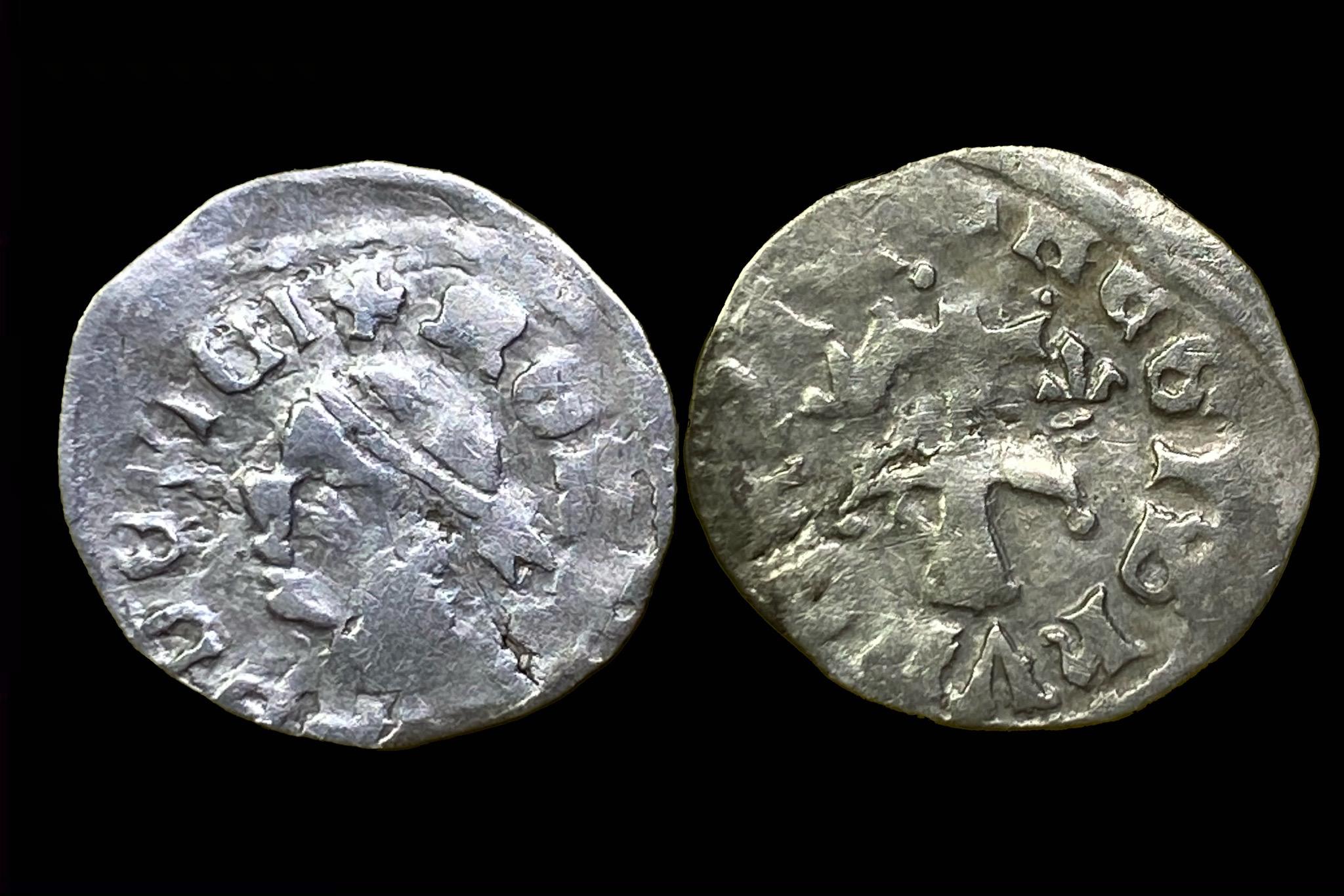 I. Lajos dénár EK-25 39 5 (liliom-liliom felül)