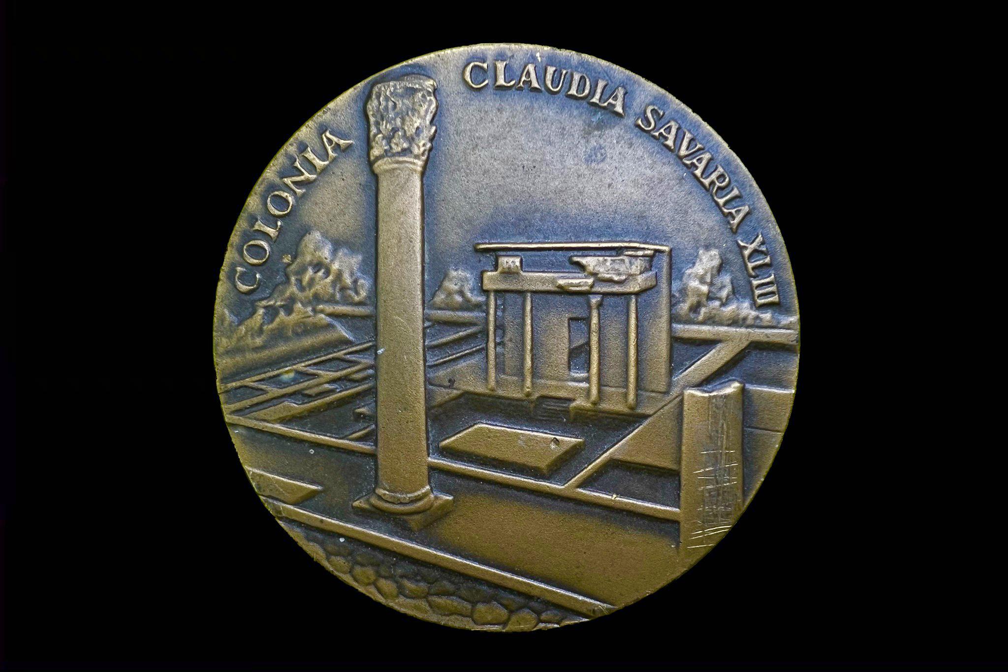 Colonia Claudia Savaria XVIII. bronz plakett