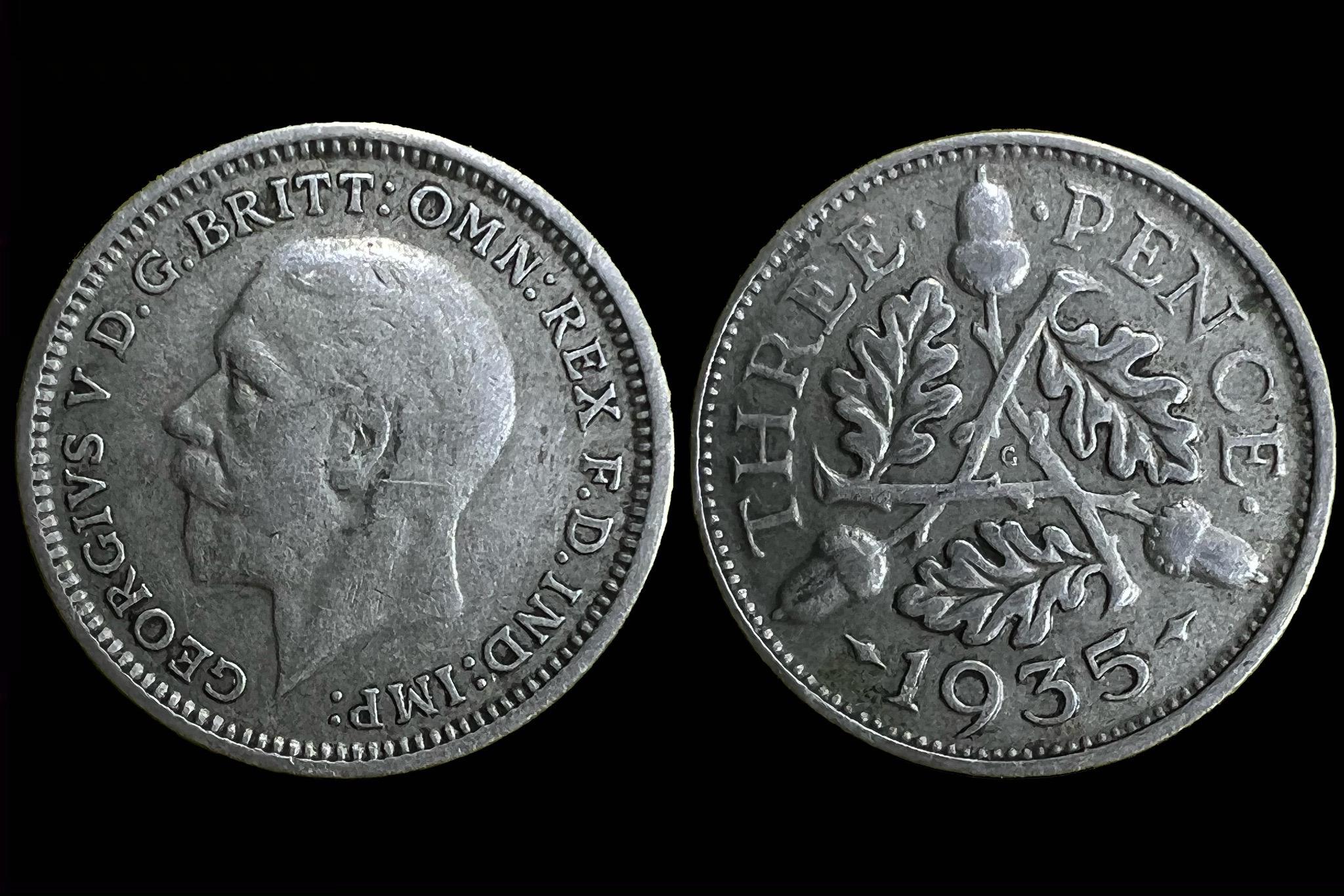 V.György 3 Penny (Anglia 1935) KM831 