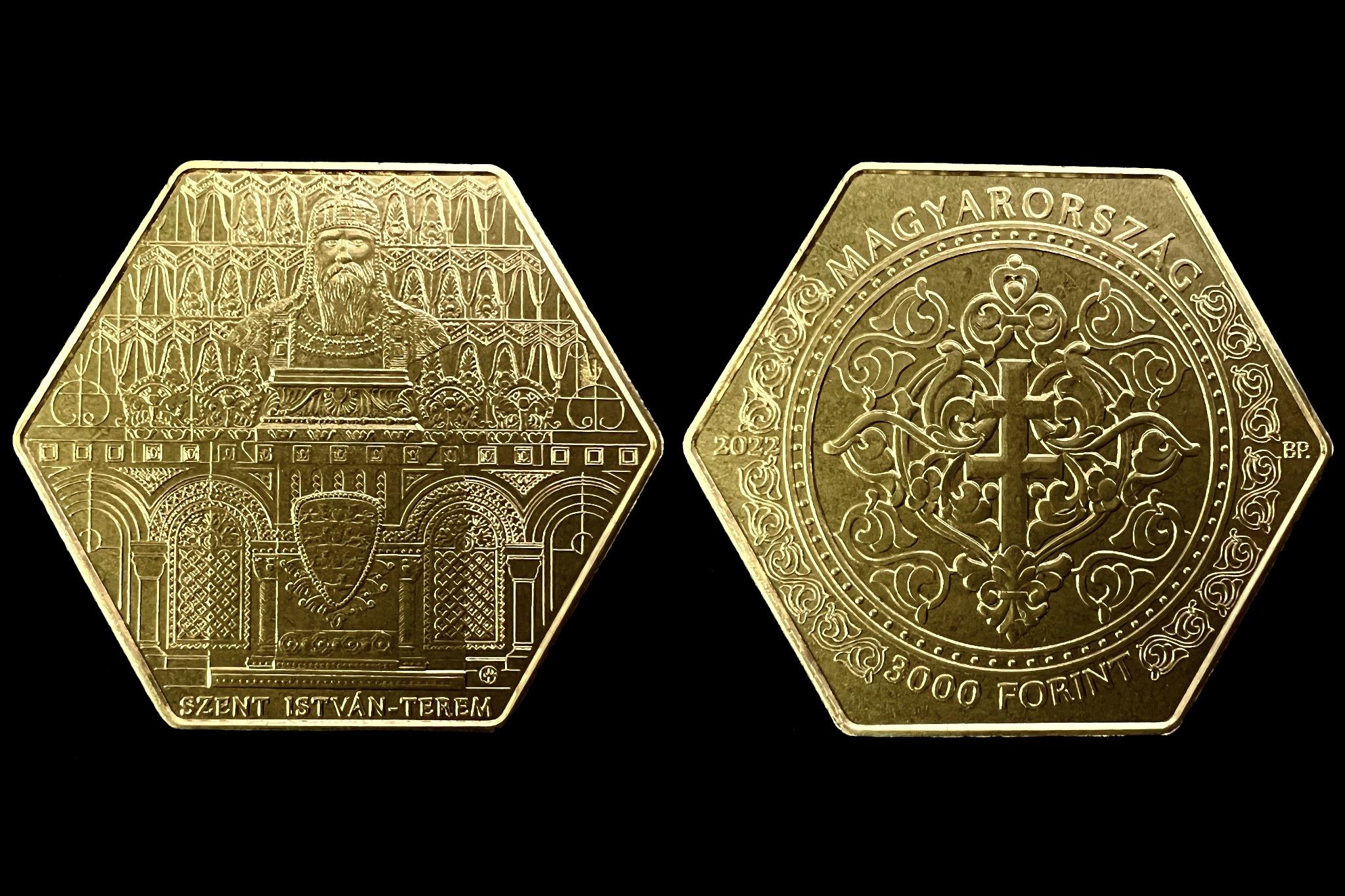 2022. évi Szent Stephan terem színesfém emlékérme Proof UNC prospektussal 