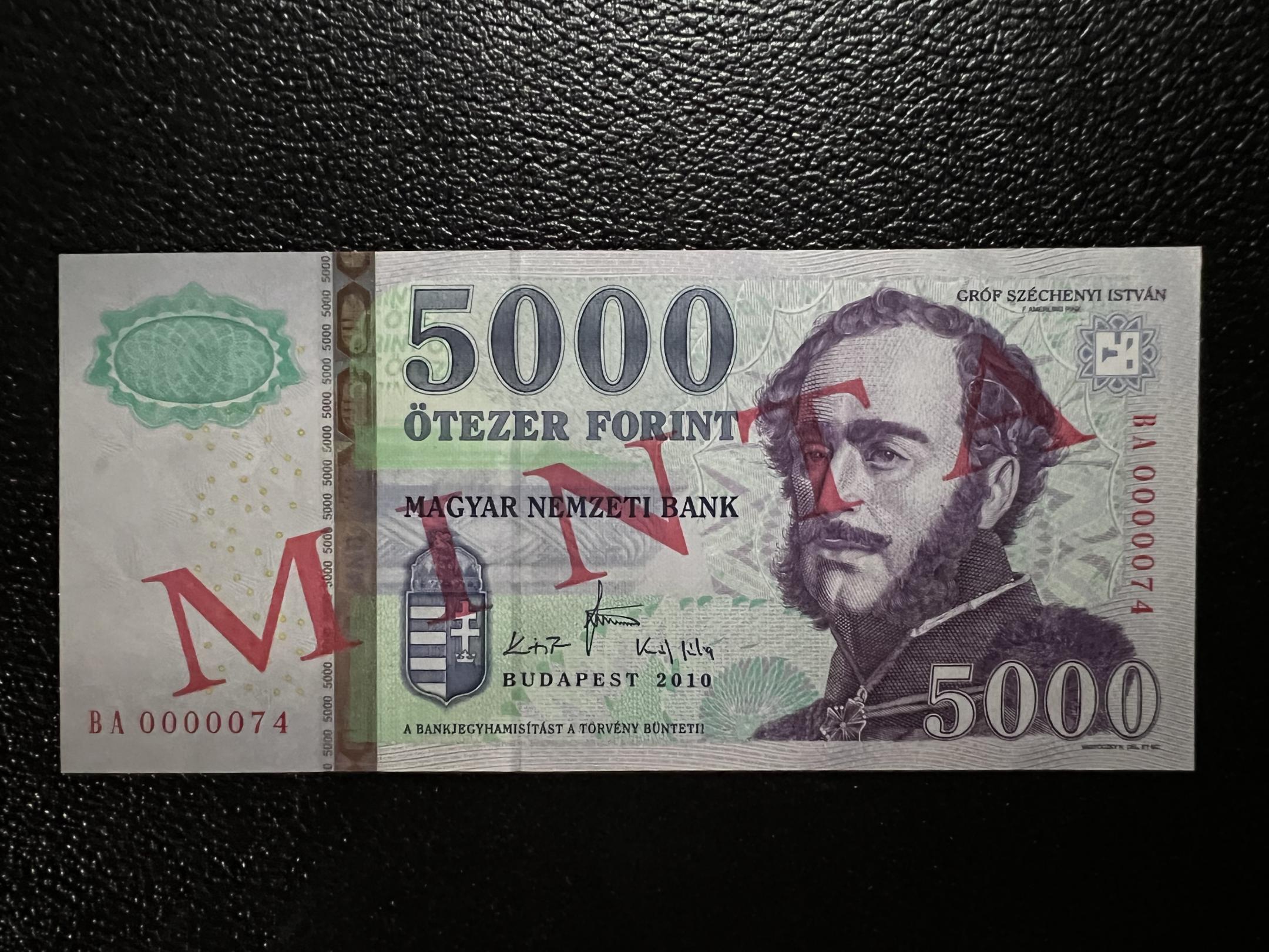 5000 Forint MINTA UNC BA alacsony sorszám 0074 (2010) Adamo F57DM2