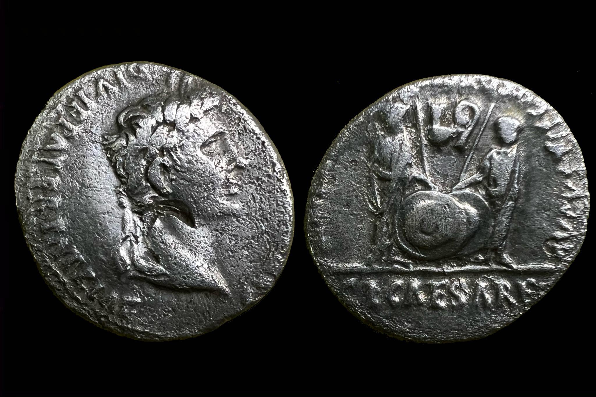 Augustus Cézár (i.e.7-6) denár RIC 207 