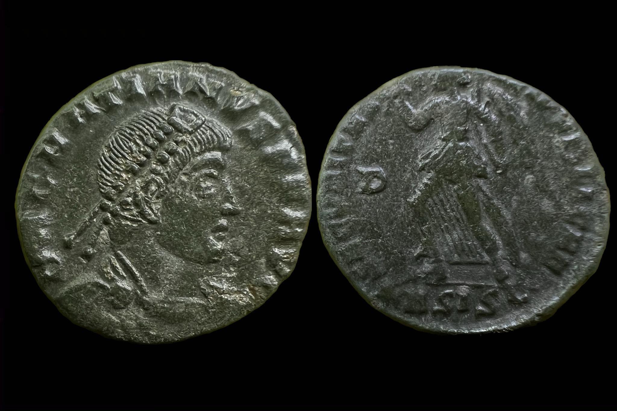 Gratian (i.sz.367-383) AE RIC IX 15c 