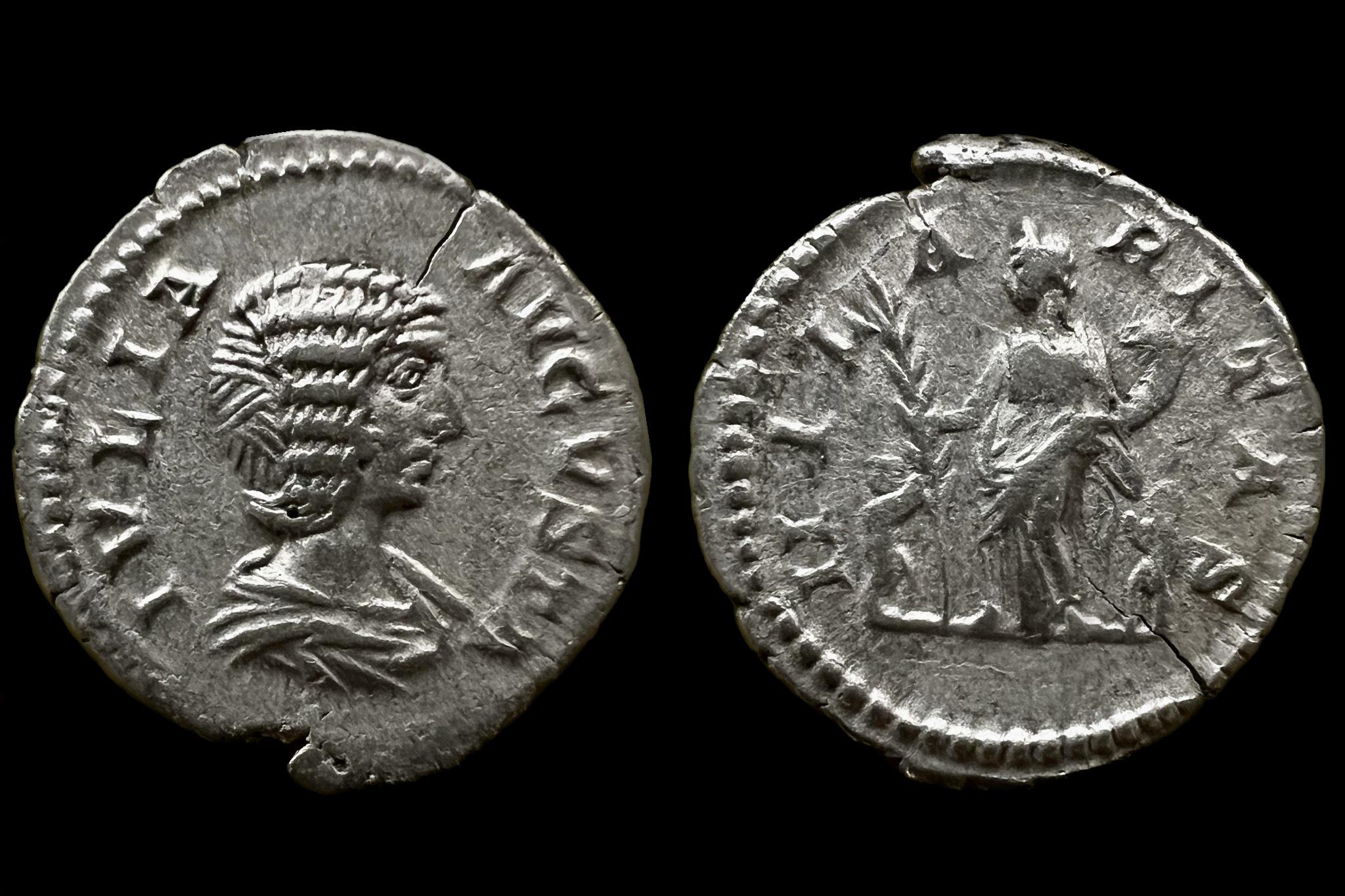 Julia Domna Augusta dénár (i.sz.196-211) RIC 557