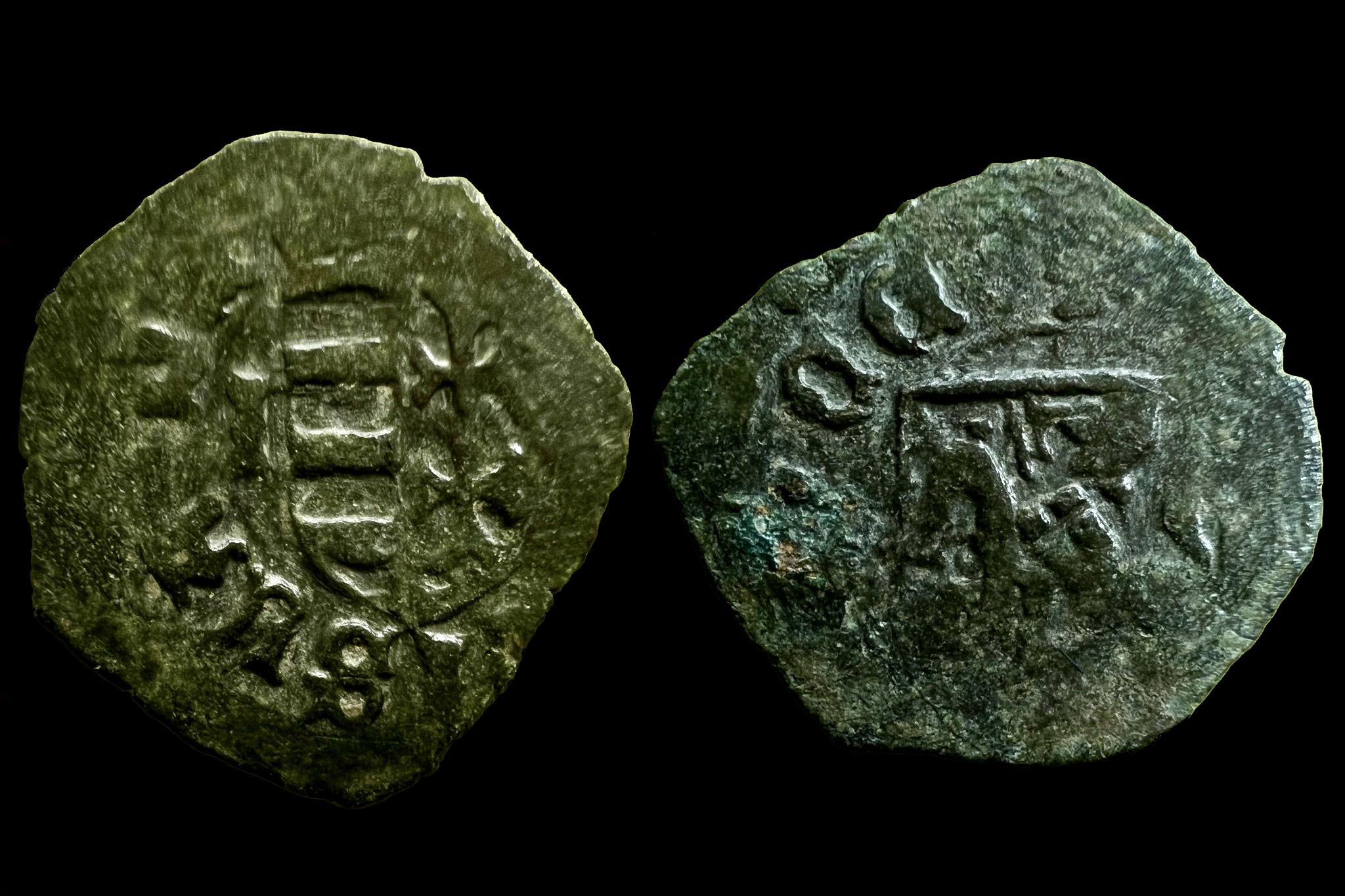 I. Ulászló dénár Éh-472 