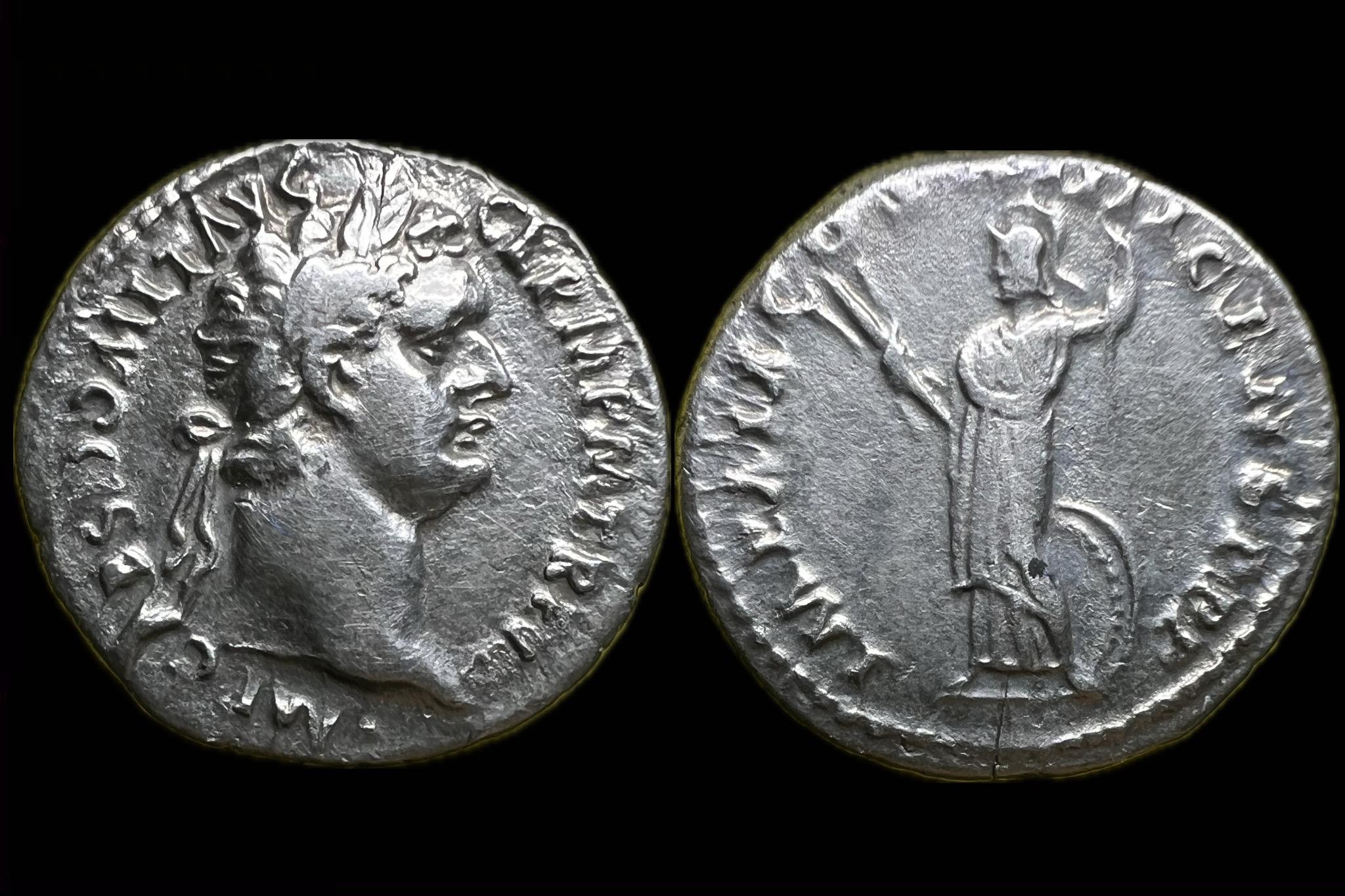 Domitian dénár  (i.sz.80-81) RIC154 